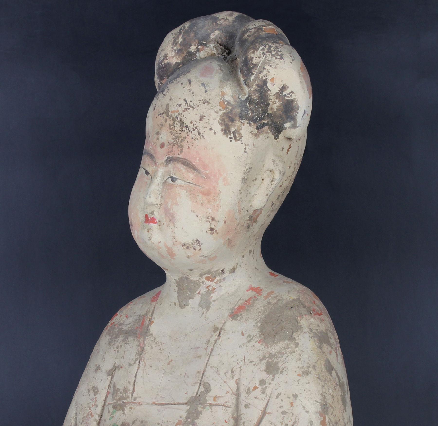 Chinese statuette of a Fat Lady For Sale 4