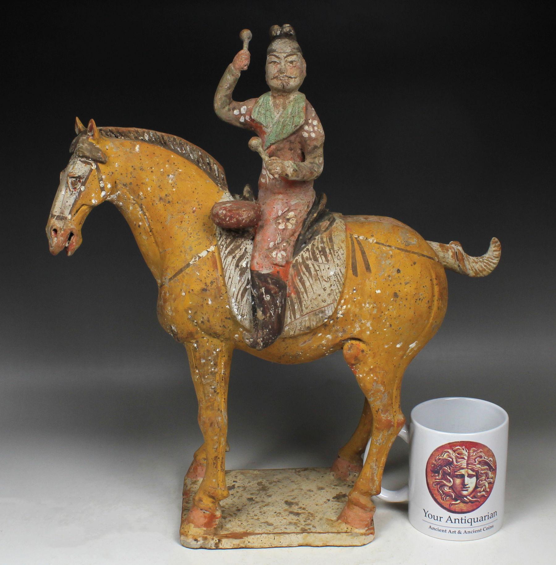 Chinese statuette of a horse with musician In Good Condition For Sale In EL CAMPELLO, ES