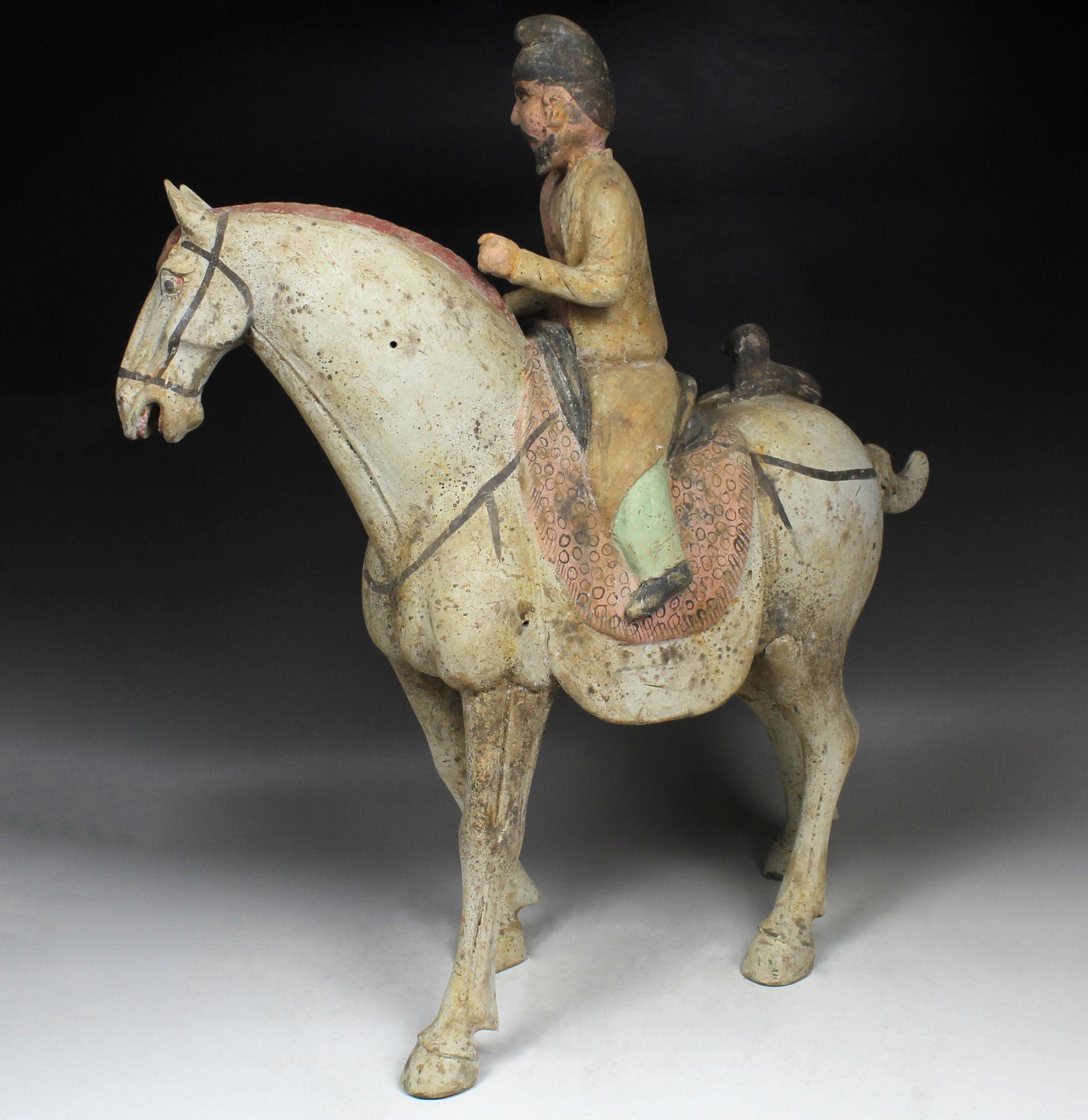Chinesische Statuette eines sogdianischen Reiters im Angebot 5
