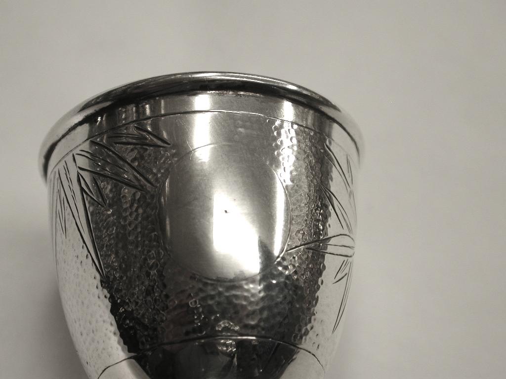 Chinese Sterling Silver Egg Cup with Bamboo Decoration, Hong Kong, circa 1920 In Good Condition In London, GB