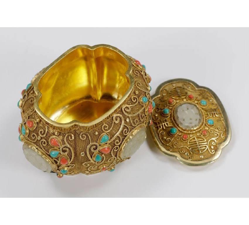 Chinesische Sterling Silber vergoldet Filigran bedeckt Box mit geschnitzter Jade 2