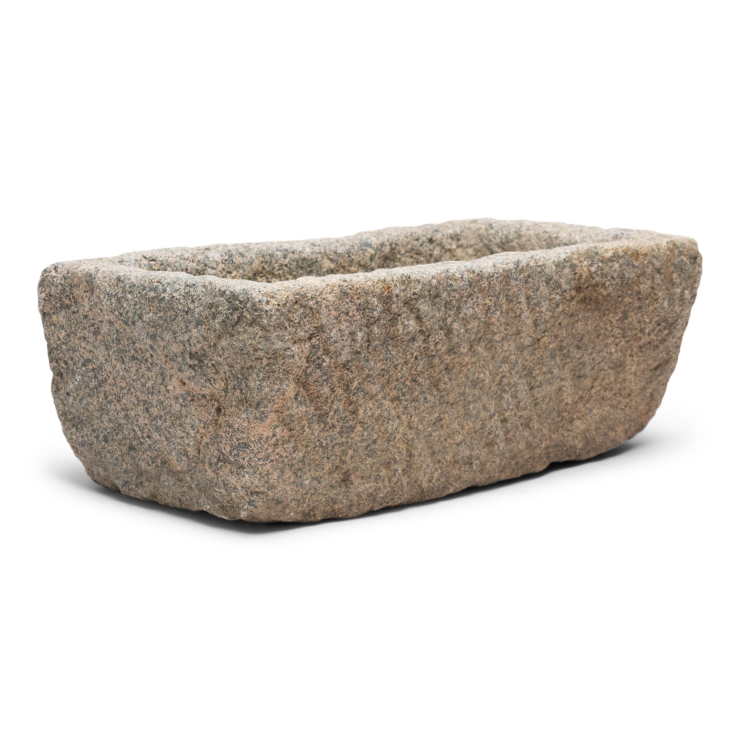 Chinese Stone Garden Trough, c. 1850 In Good Condition For Sale In Chicago, IL
