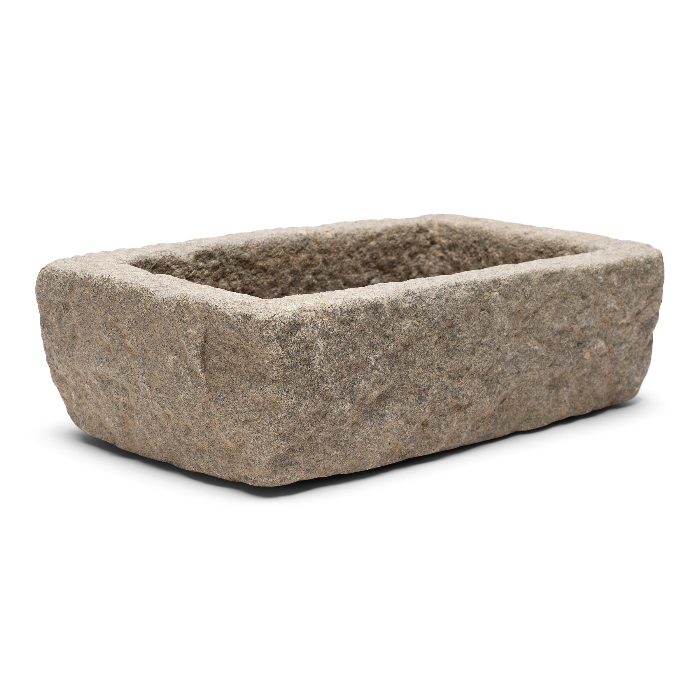 Chinese Stone Garden Trough, c. 1850 In Good Condition For Sale In Chicago, IL