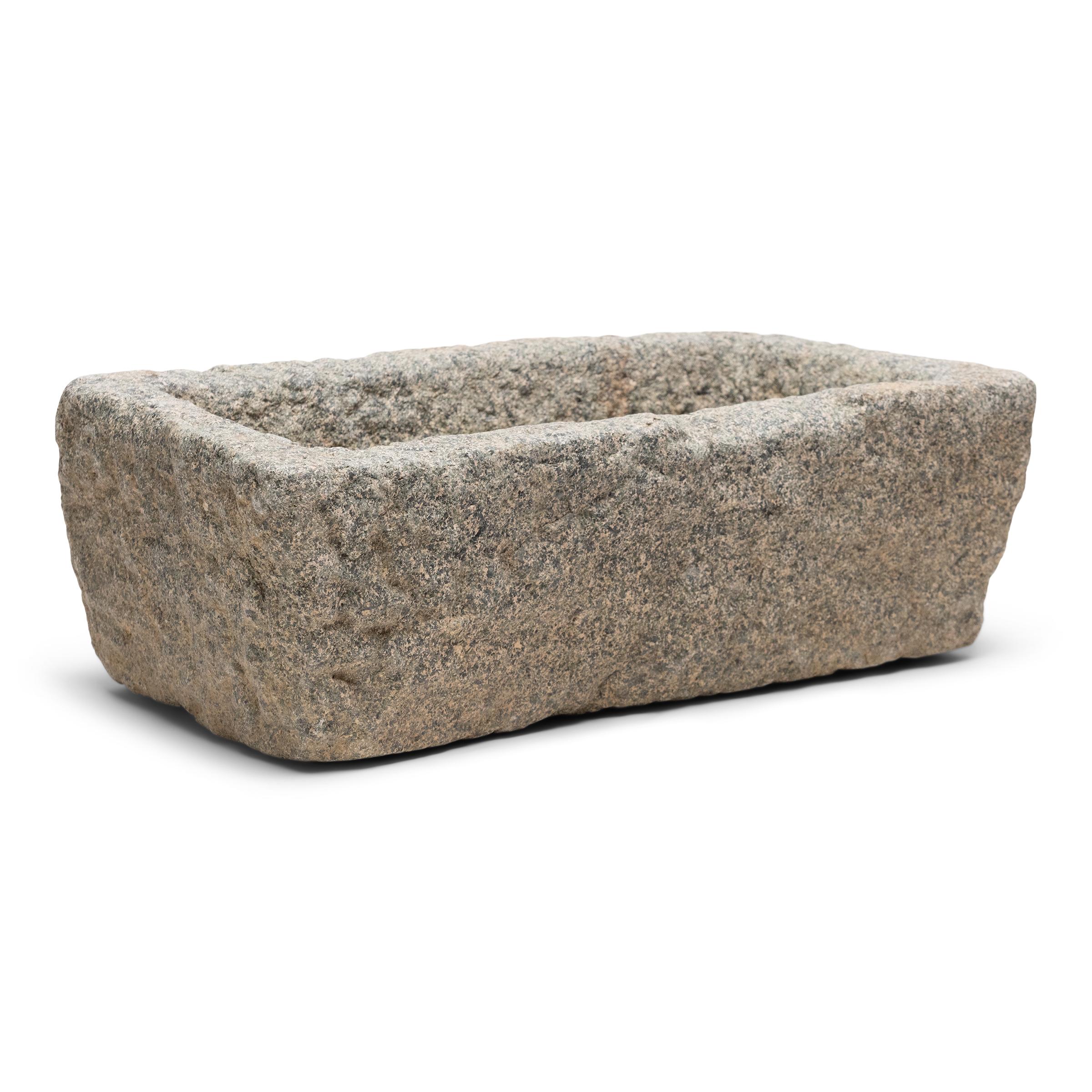 Chinese Stone Garden Trough, c. 1850 In Good Condition For Sale In Chicago, IL