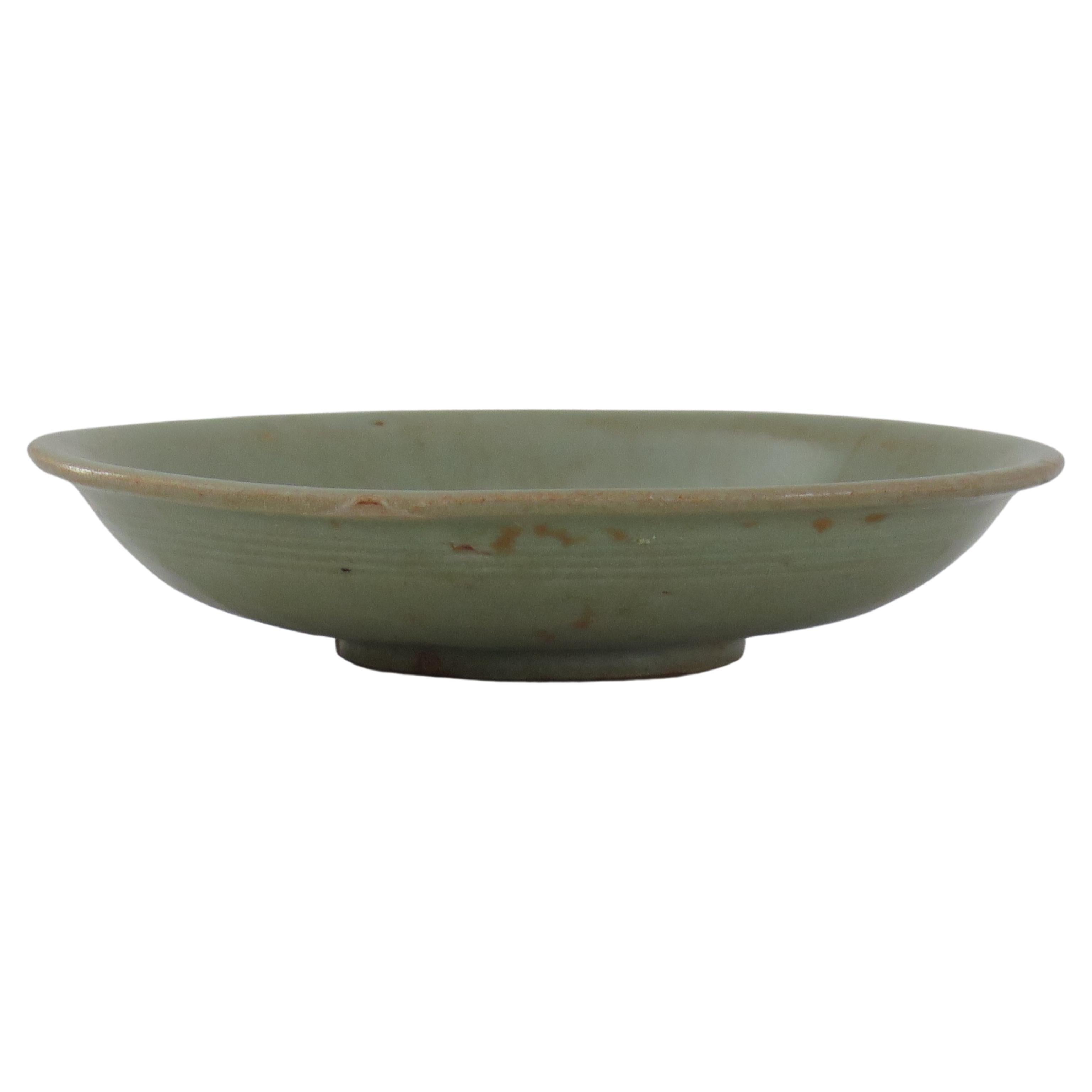 Chinese Stoneware Bowl or Dish Longquan Celadon Incised, Yuan Dynasty 1271-1368