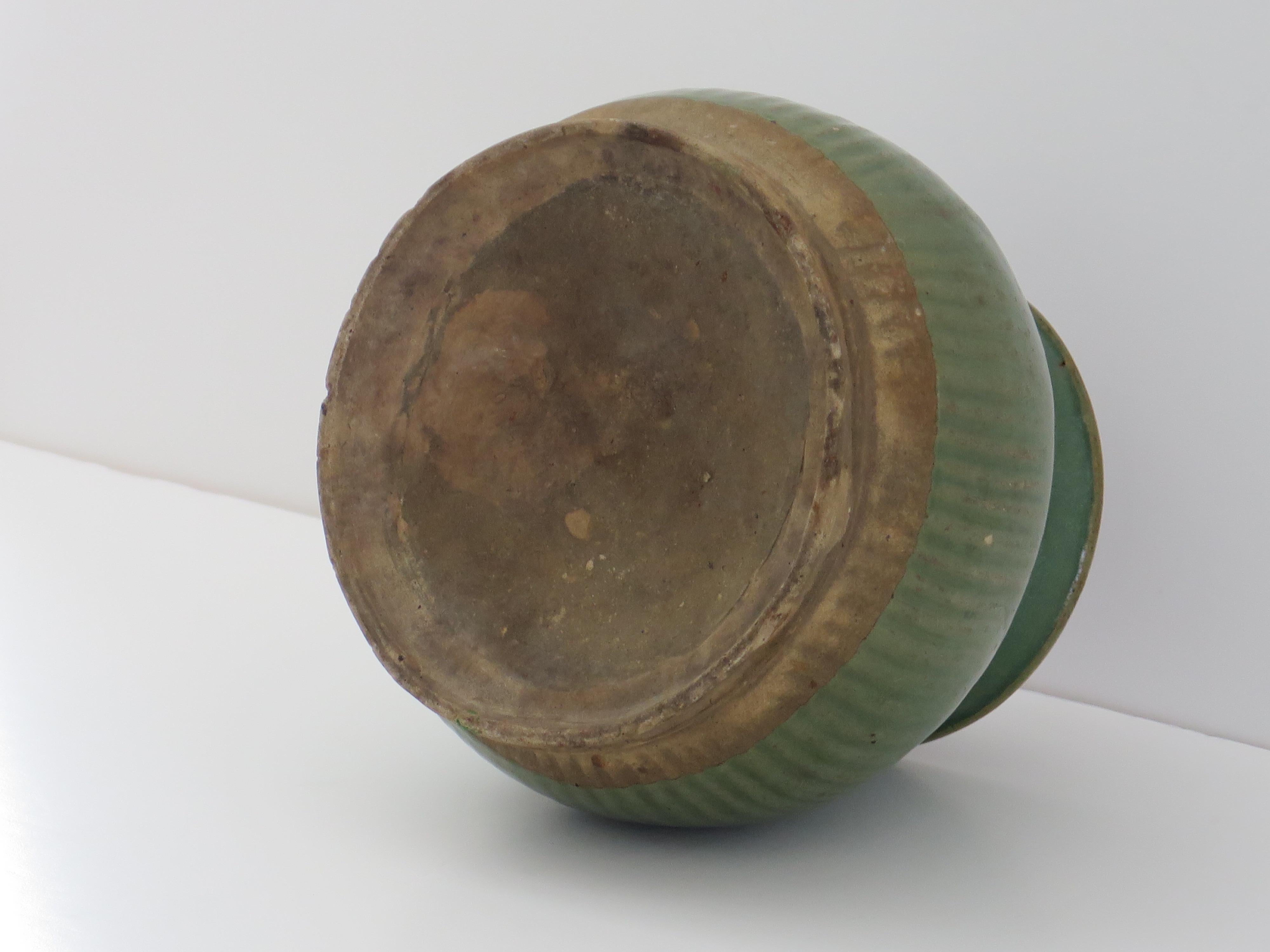 Chinese Stoneware Jar Celadon fluted detail, Ming Dynasty 14th to 16th Century For Sale 13