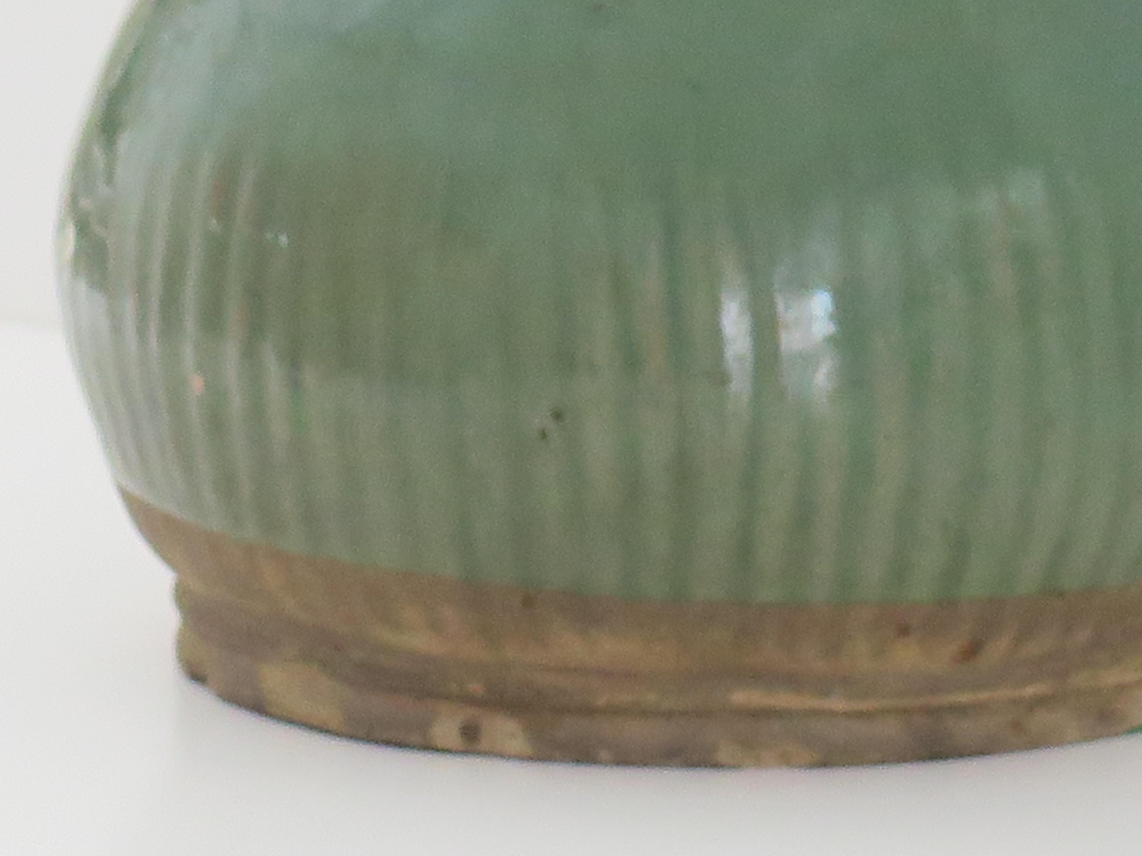 Chinese Stoneware Jar Celadon fluted detail, Ming Dynasty 14th to 16th Century For Sale 3