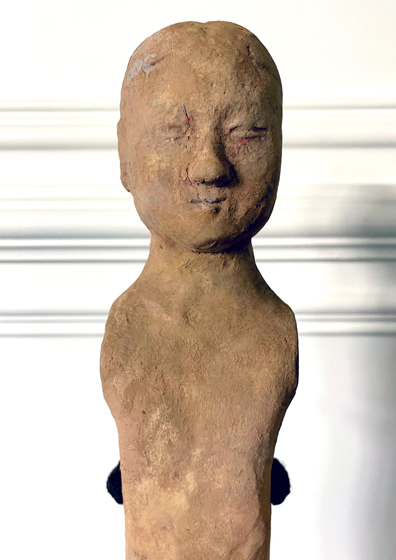 18th Century and Earlier Chinese Stoneware Tomb Figure Han Dynasty For Sale