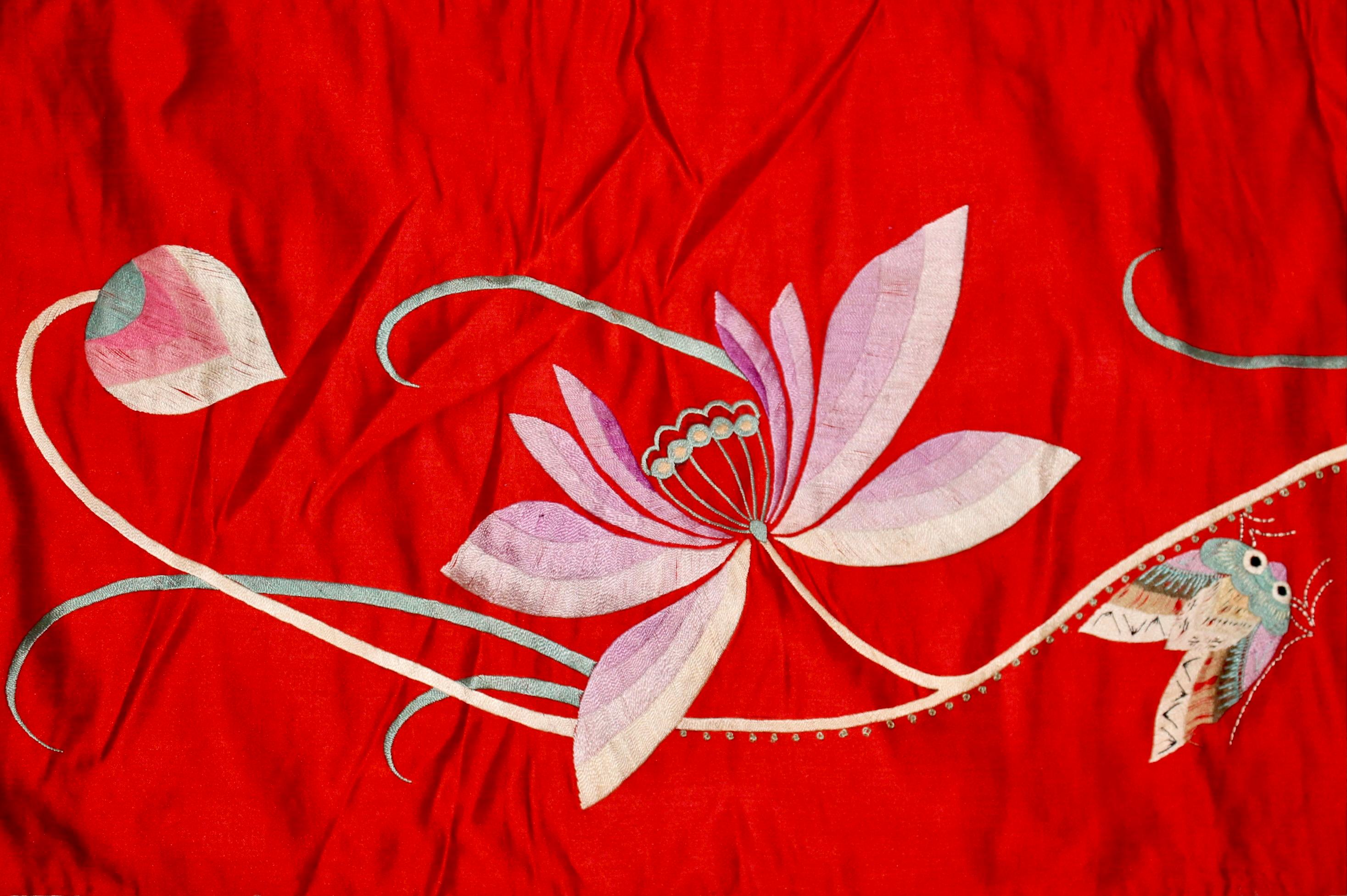 Boda China del Estrecho Valeta de Seda Bordada en venta 1