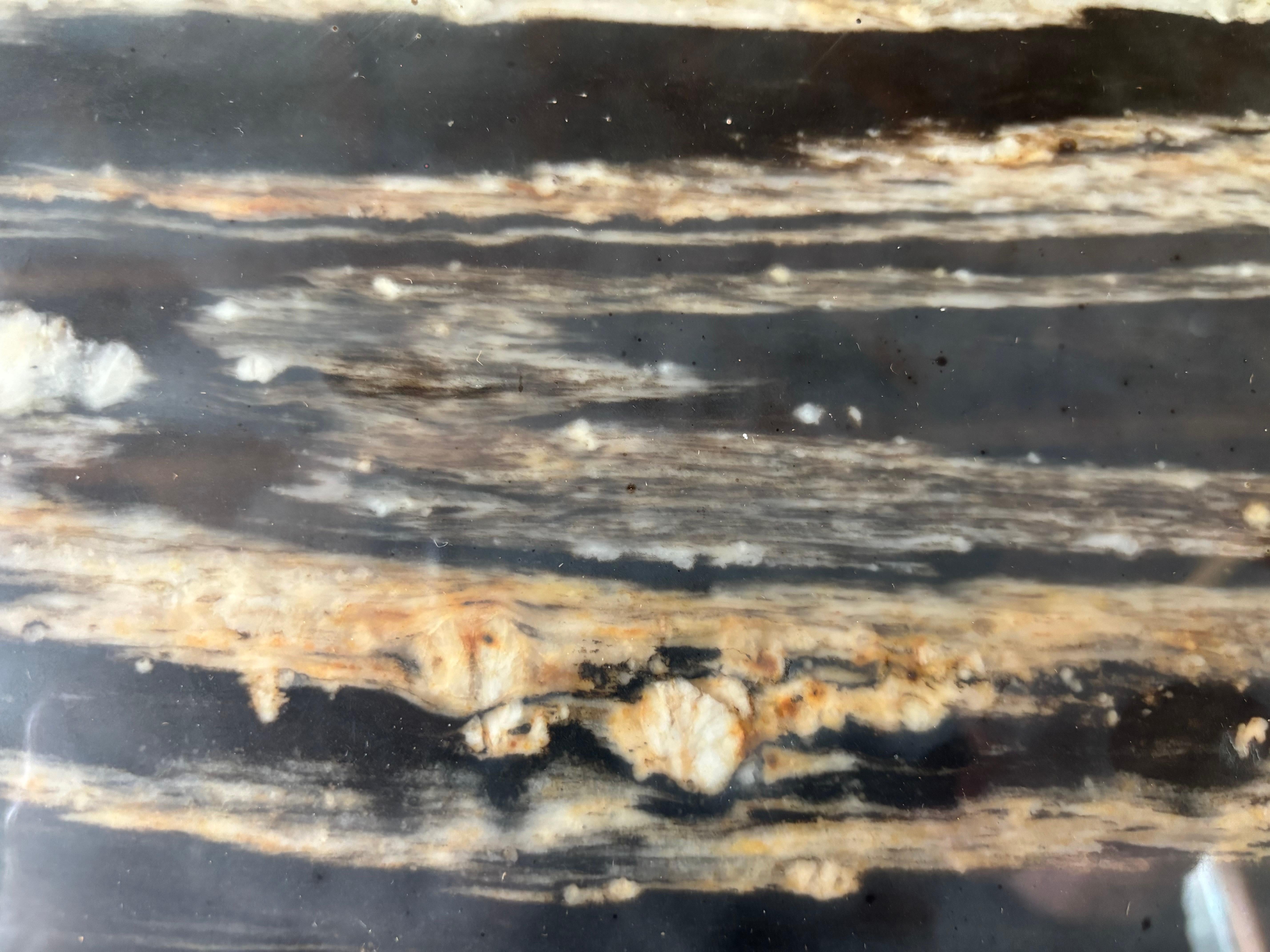 Chinesisch Atemberaubende Schwarz-Weiß-Mond Licht natürlichen Marmor Stein 