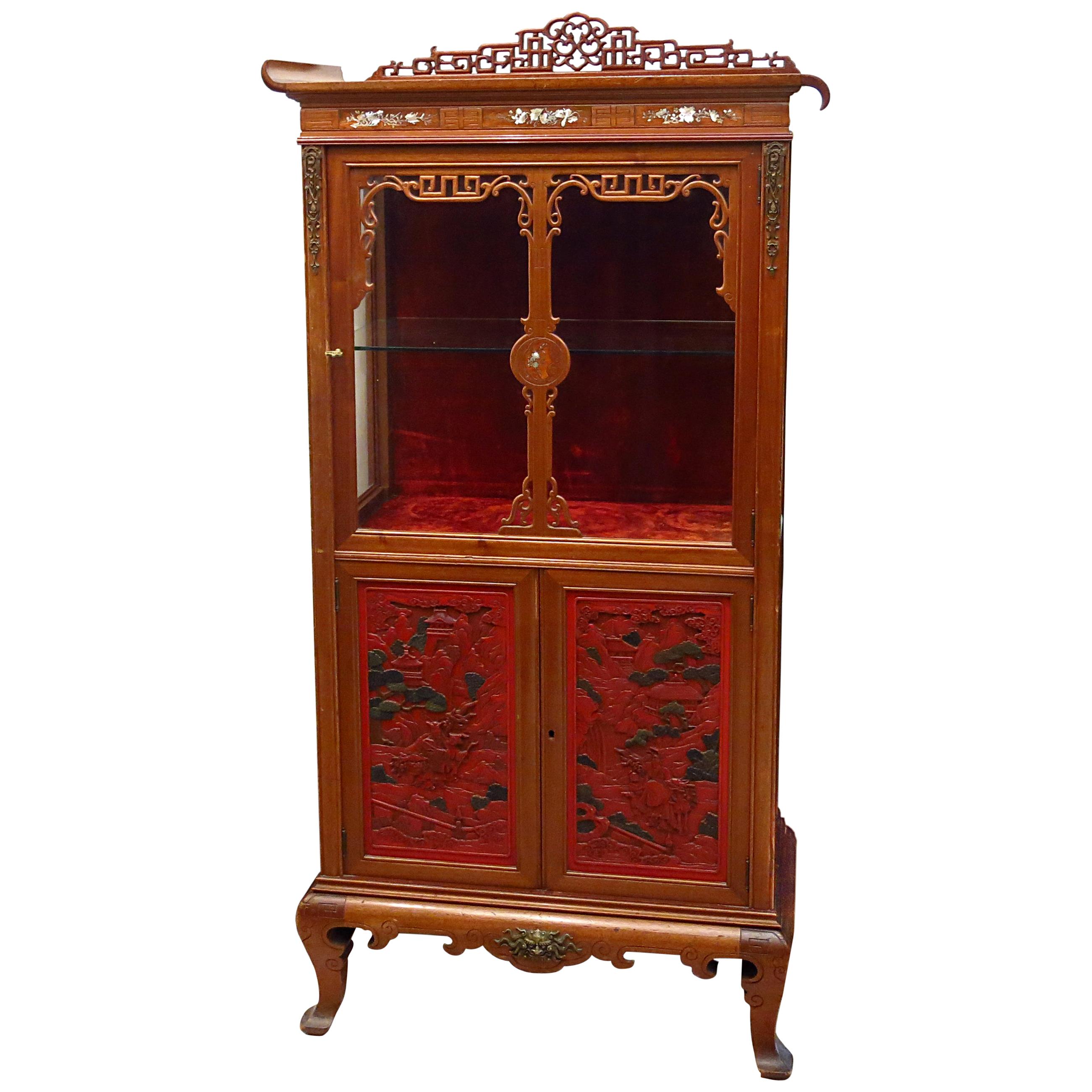 Chinese-Style Mahogany and Beijing Lacquer Display Case, End of 19th Century For Sale