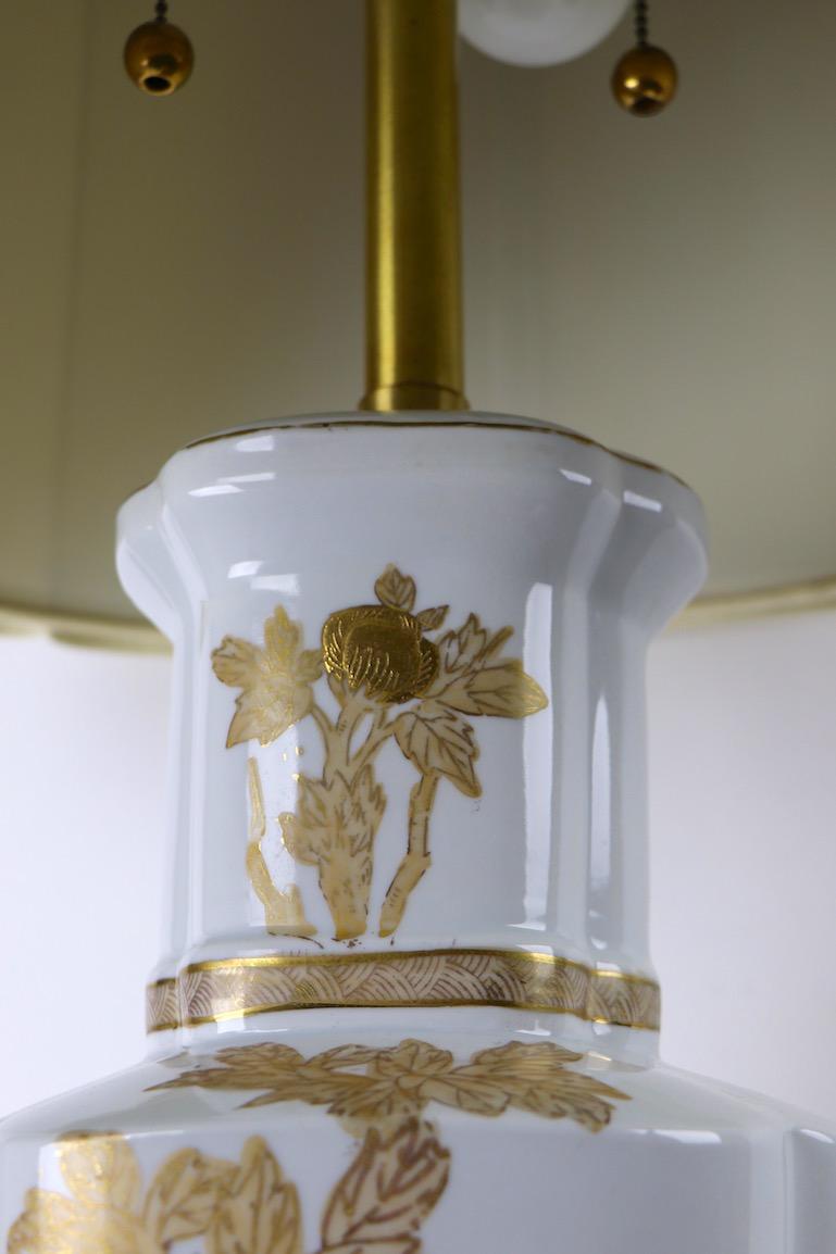 Chinese Style Porcelain Lamp by the Marlboro Lamp Company 4