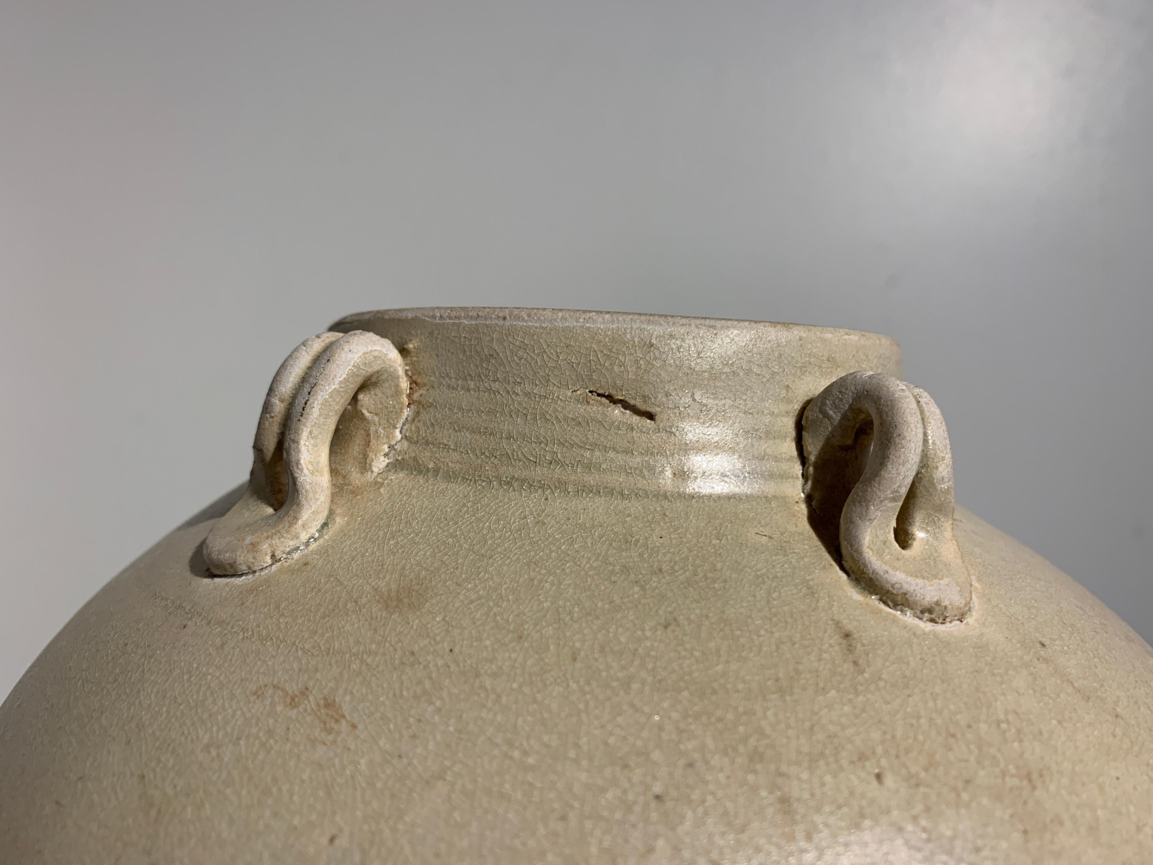 Tang Chinese Sui Dynasty White Glazed Jar with Loop Handles, 6th-7th Century For Sale