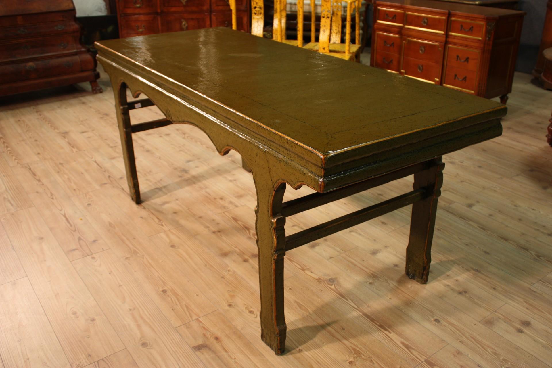 Chinese Table in Lacquered Wood, 20th Century For Sale 6