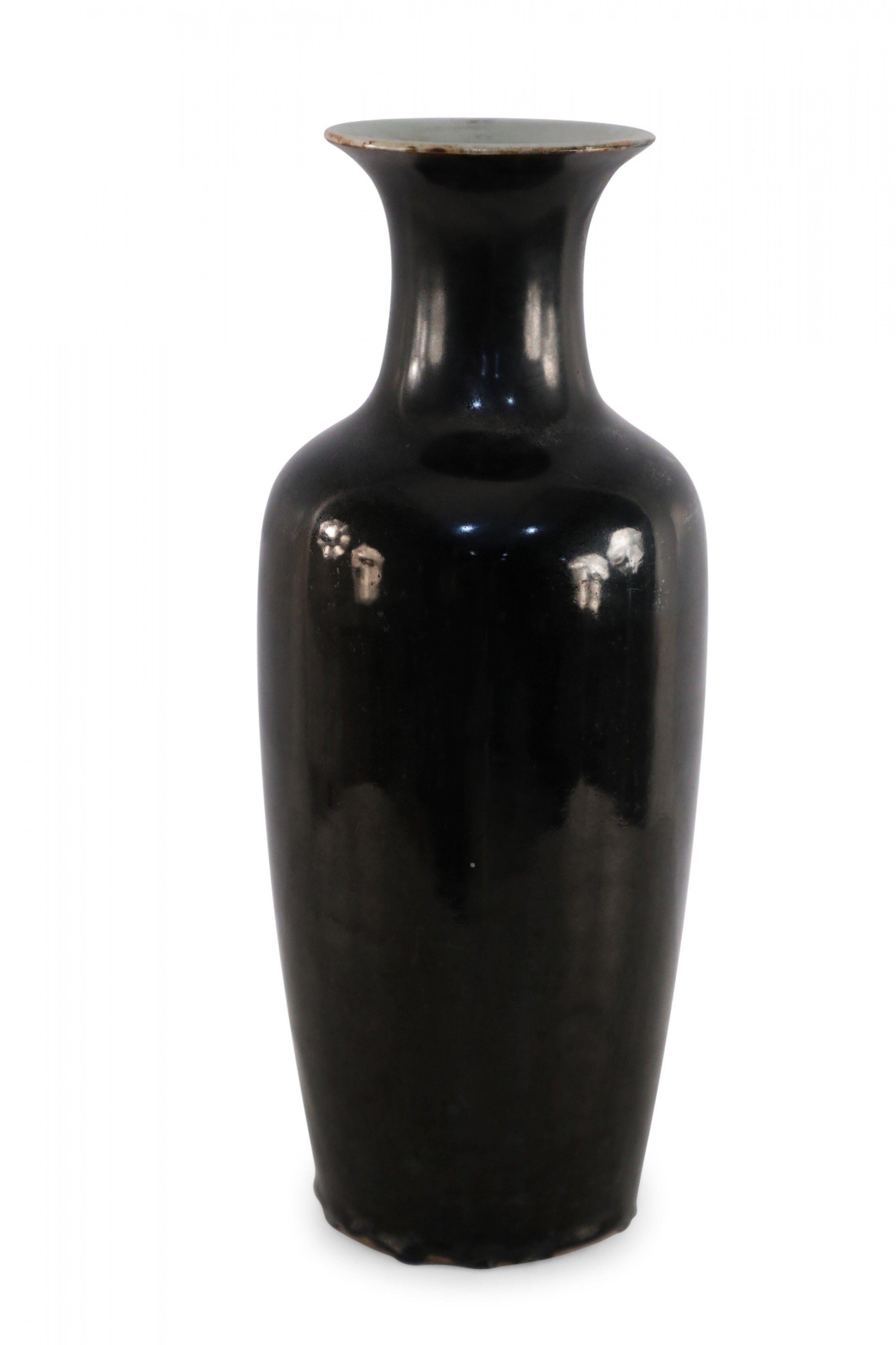 20th Century Chinese Tall Black Glazed Porcelain Vase For Sale