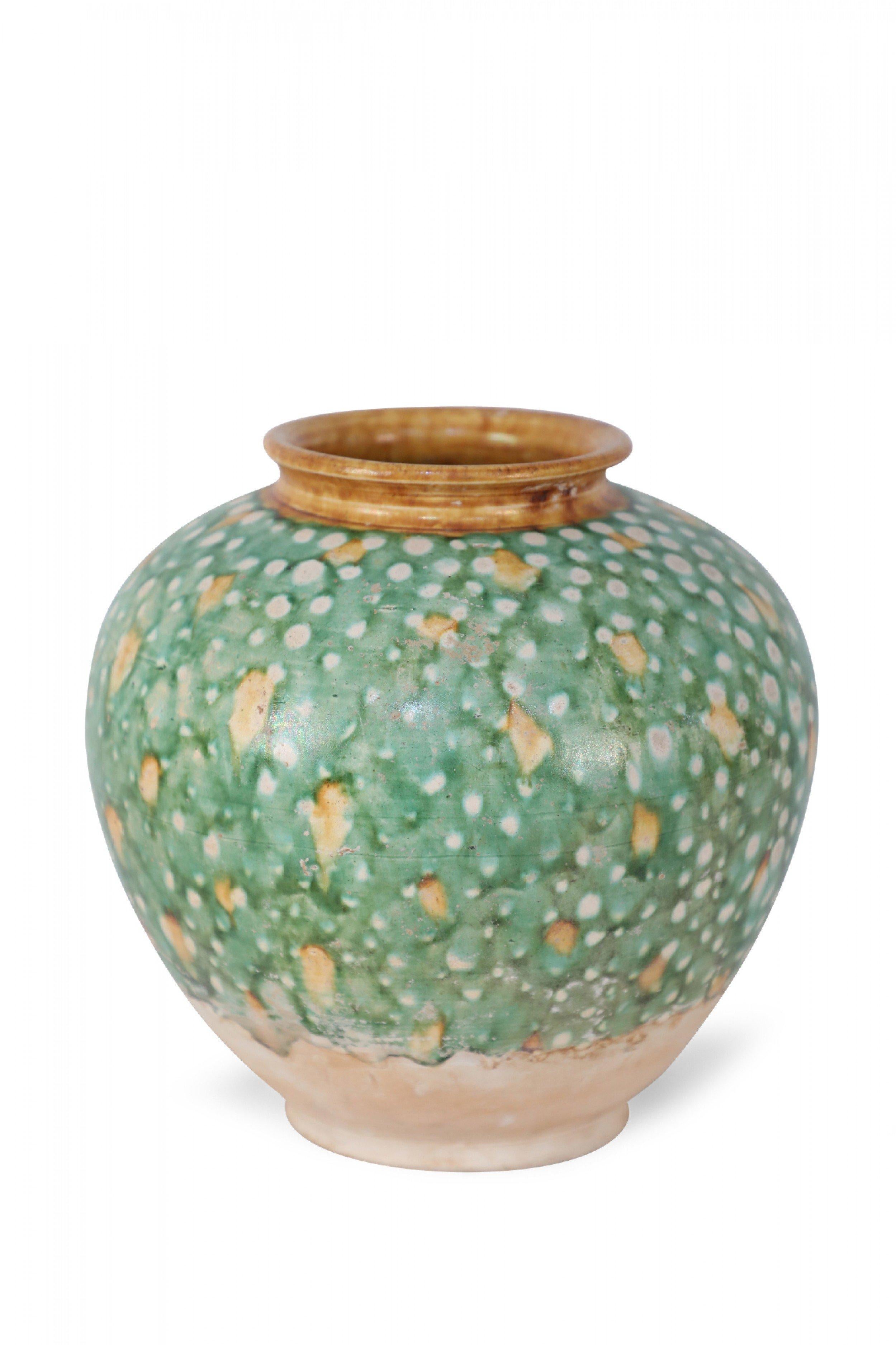 Chinese Tang Dynasty-Style Sancai Glazed Porcelain Vase 1
