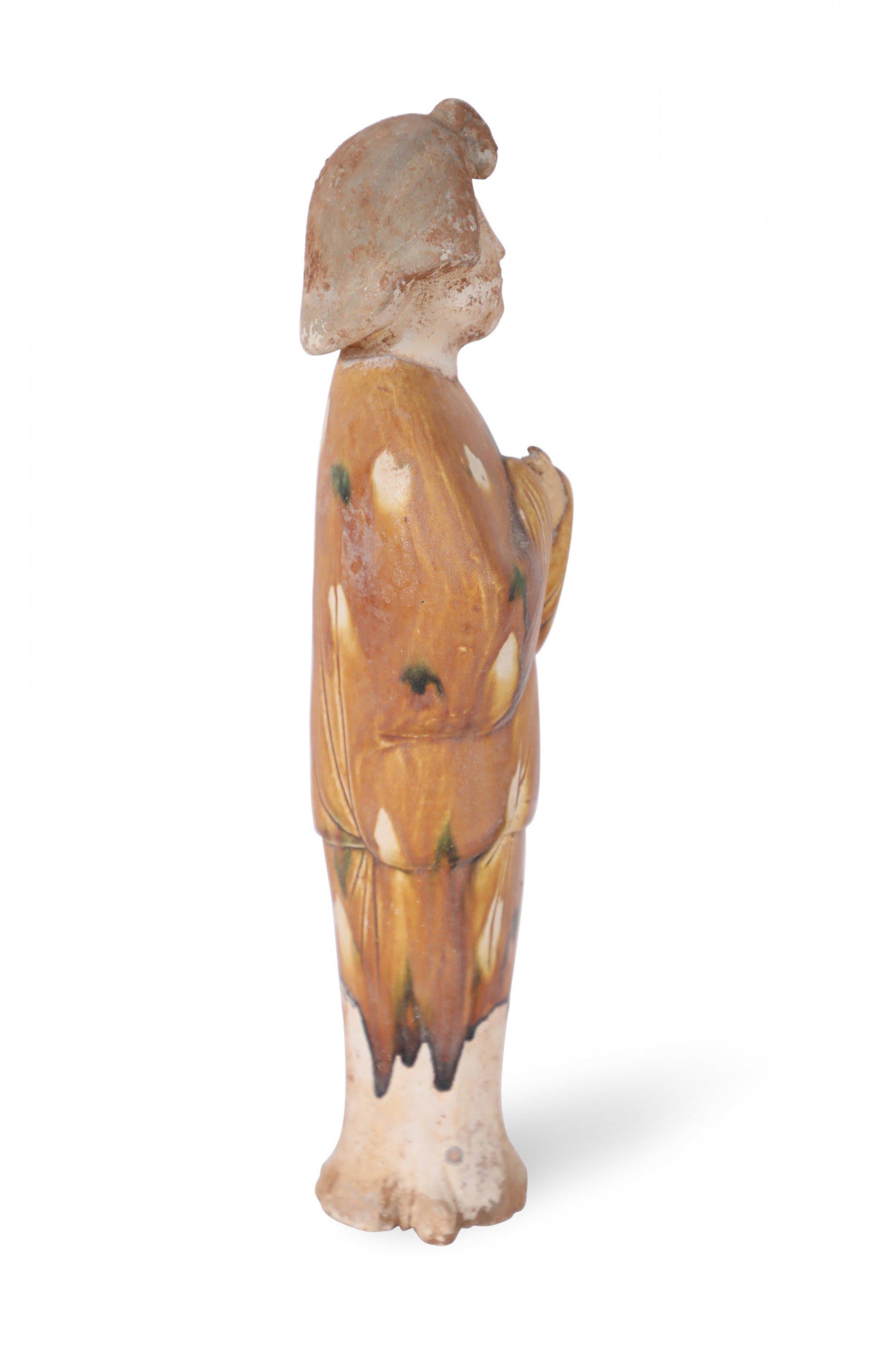 Figura di donna in terracotta smaltata in stile Tang Dynasty cinese Sancai in vendita 1