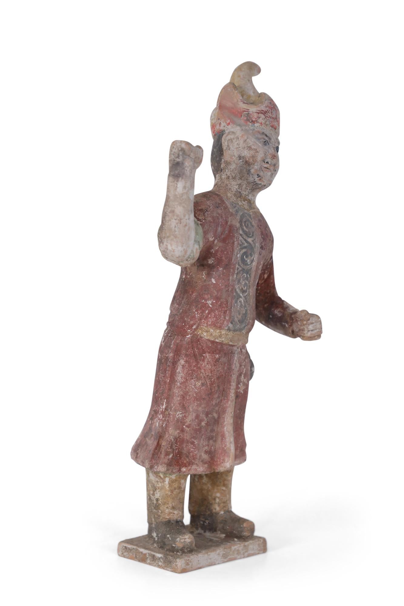 Chinesische Huren-Töpfer-Figur aus Terrakotta im Stil der Tang-Dynastie im Angebot 2