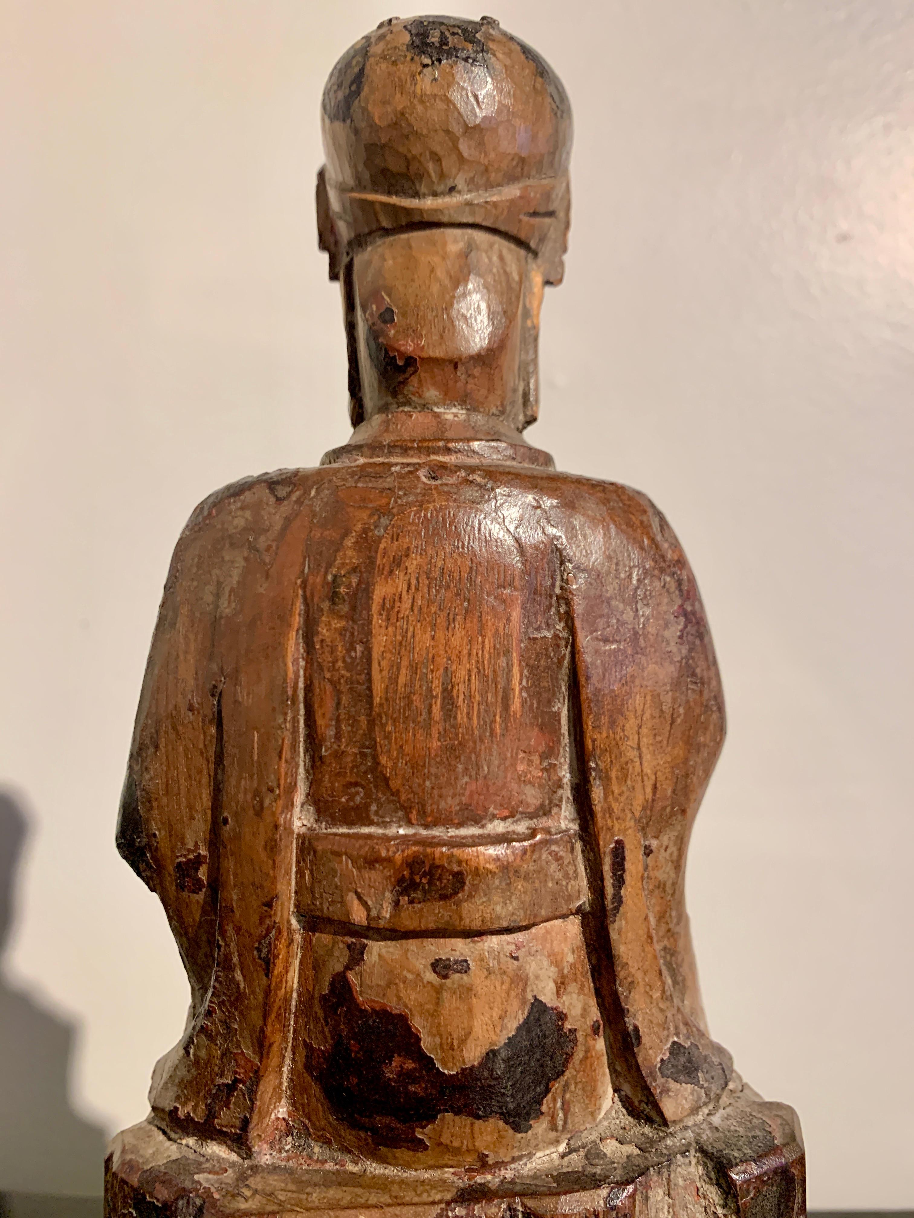 Chinese Taoist Carved Wood Deity, Ming/Qing Dynasty, mid 17th century, China For Sale 5