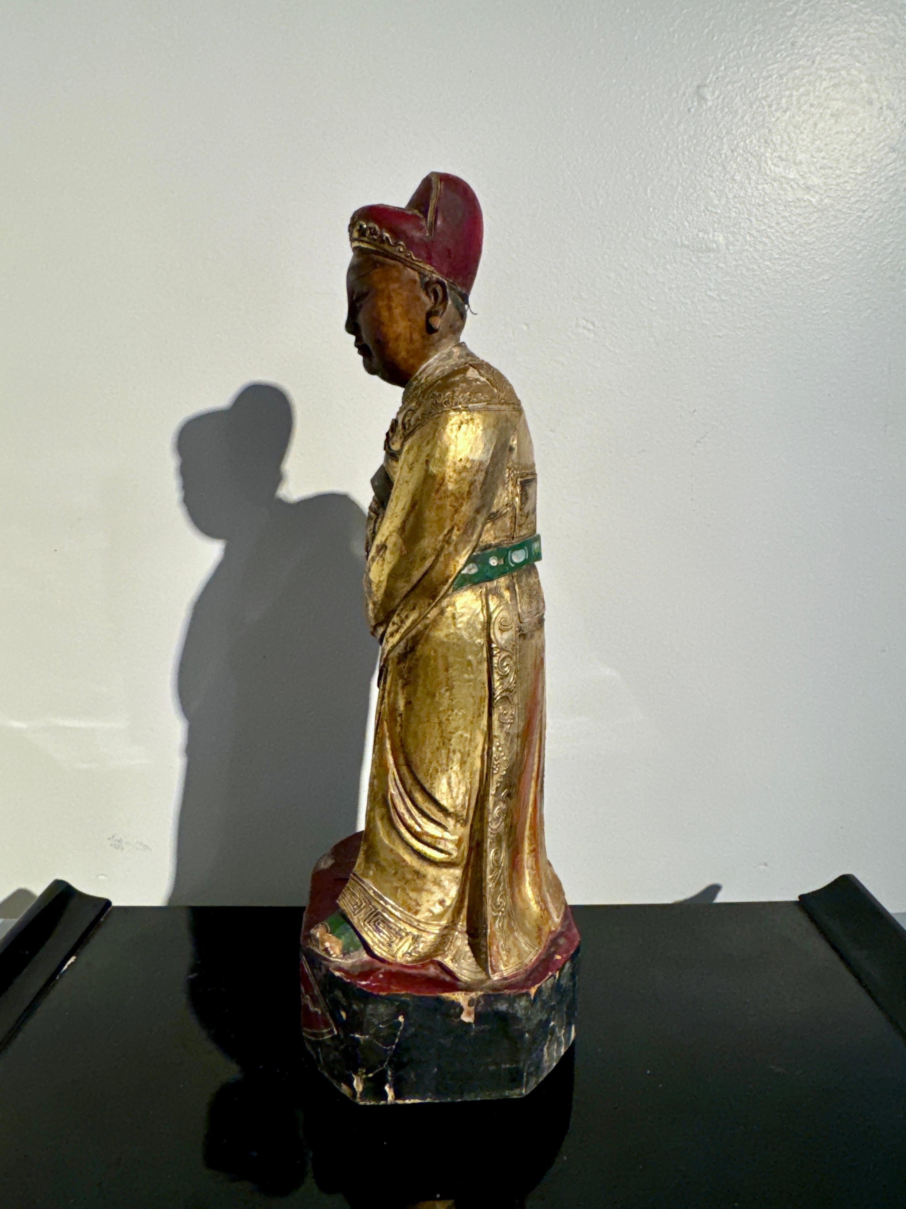 Chinesische taoistische Figur von Wenchang, späte Qing Dynasty, um 1900, China (Frühes 20. Jahrhundert) im Angebot