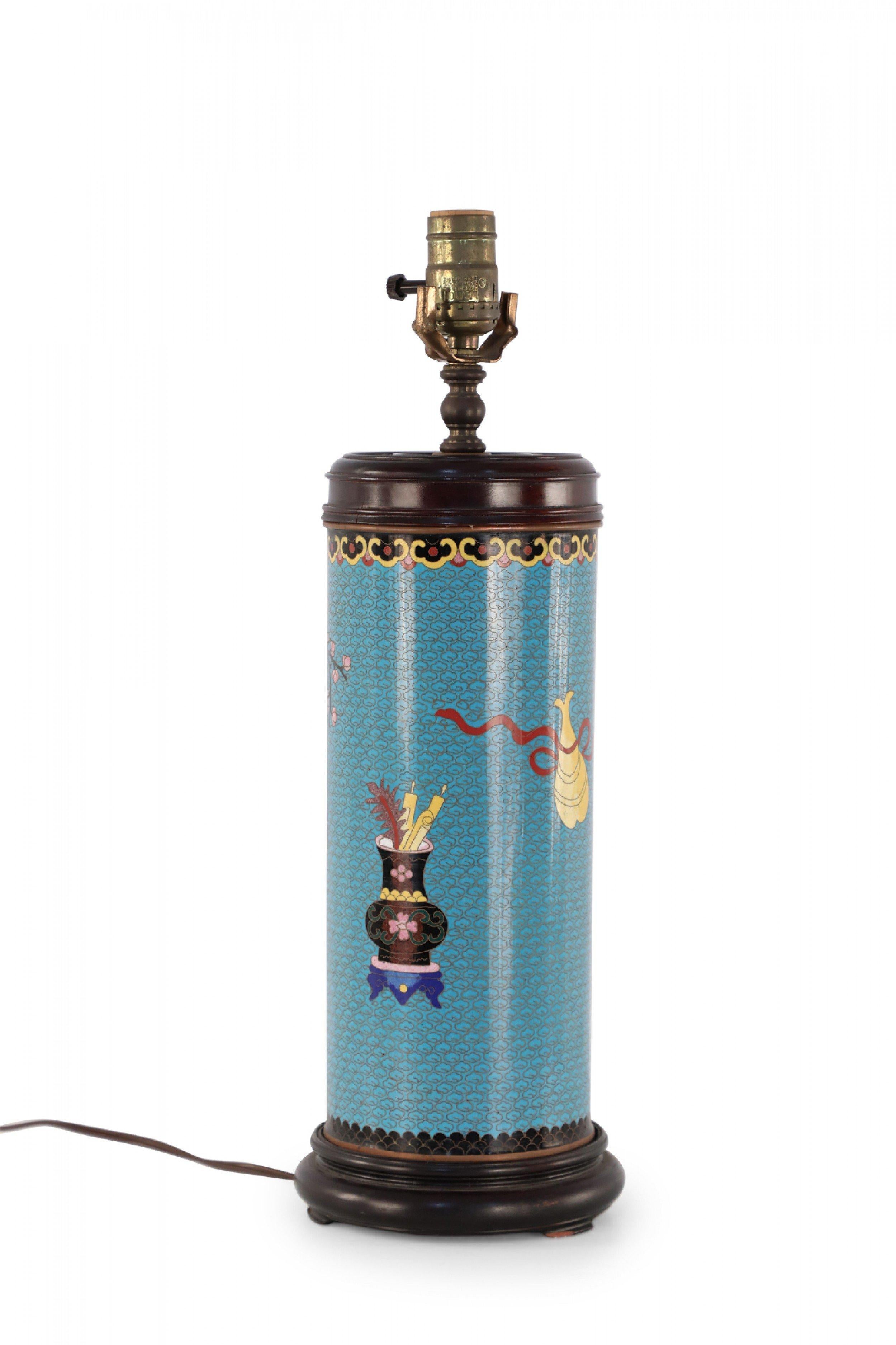 20th Century Chinese Teal Cylindrical Patterned Cloisonne Table Lamp For Sale