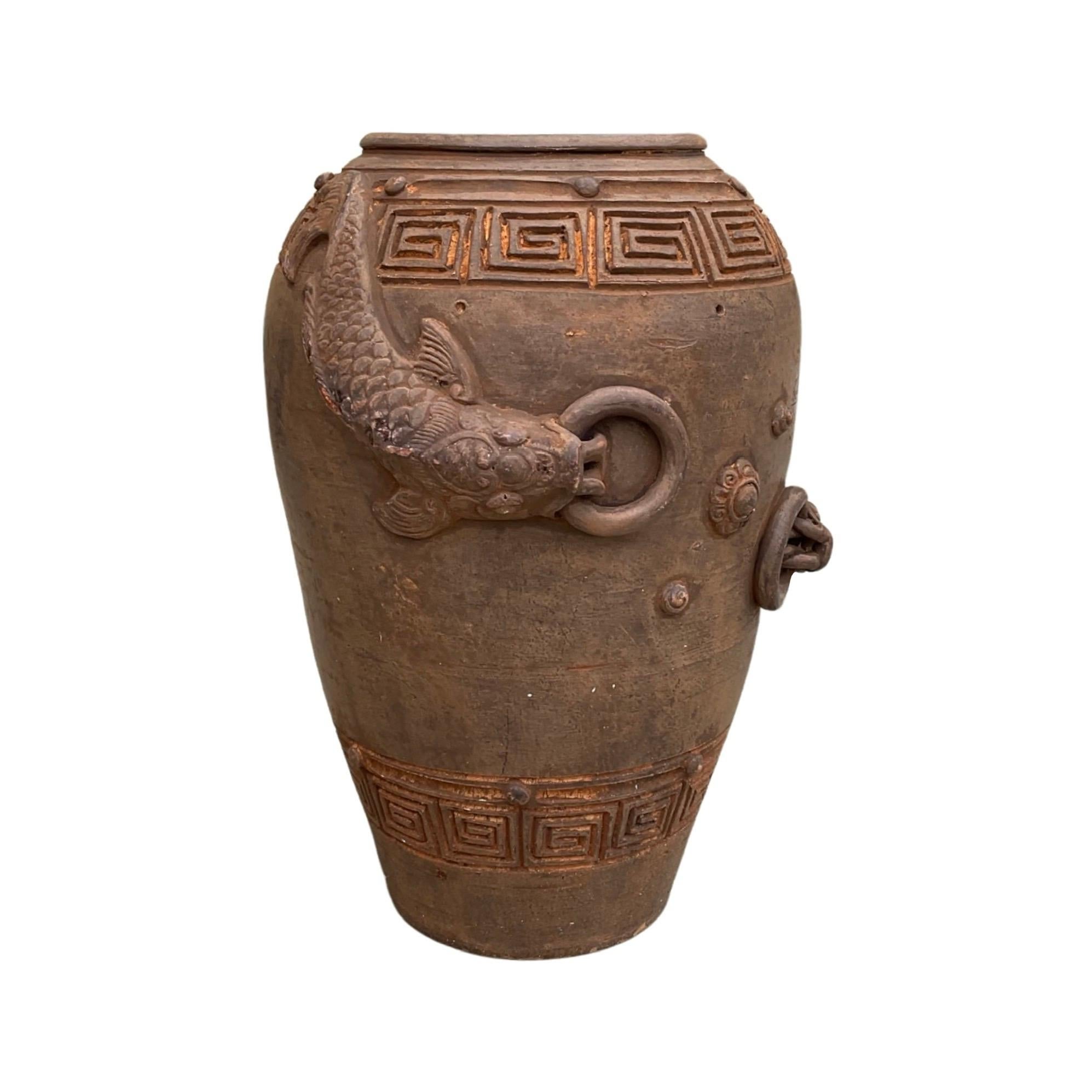 Fino al XVIII secolo Fioriera cinese in terracotta in vendita