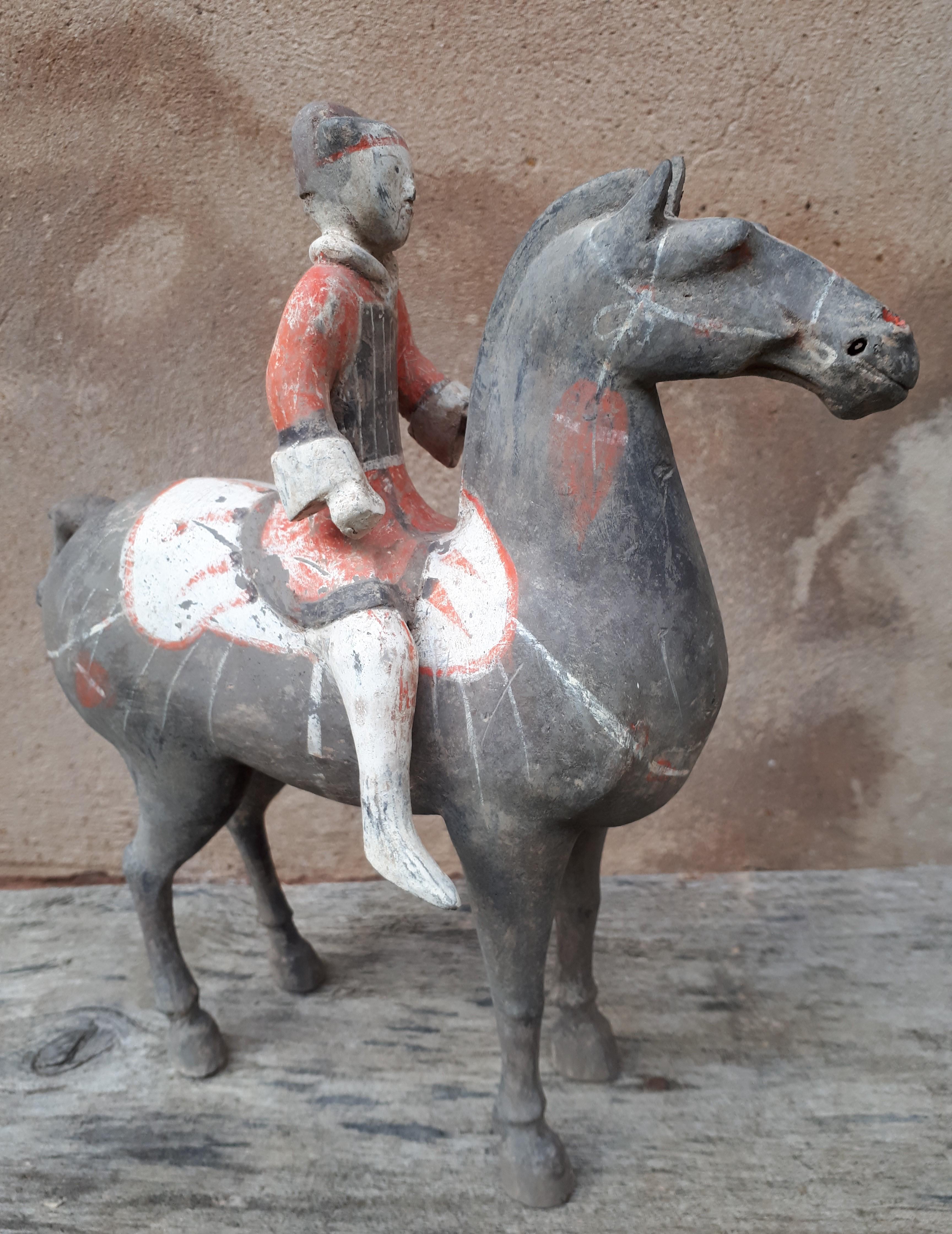 Chinese Terracotta Sculpture Representing A Horseman, China Han Dynasty For Sale 1