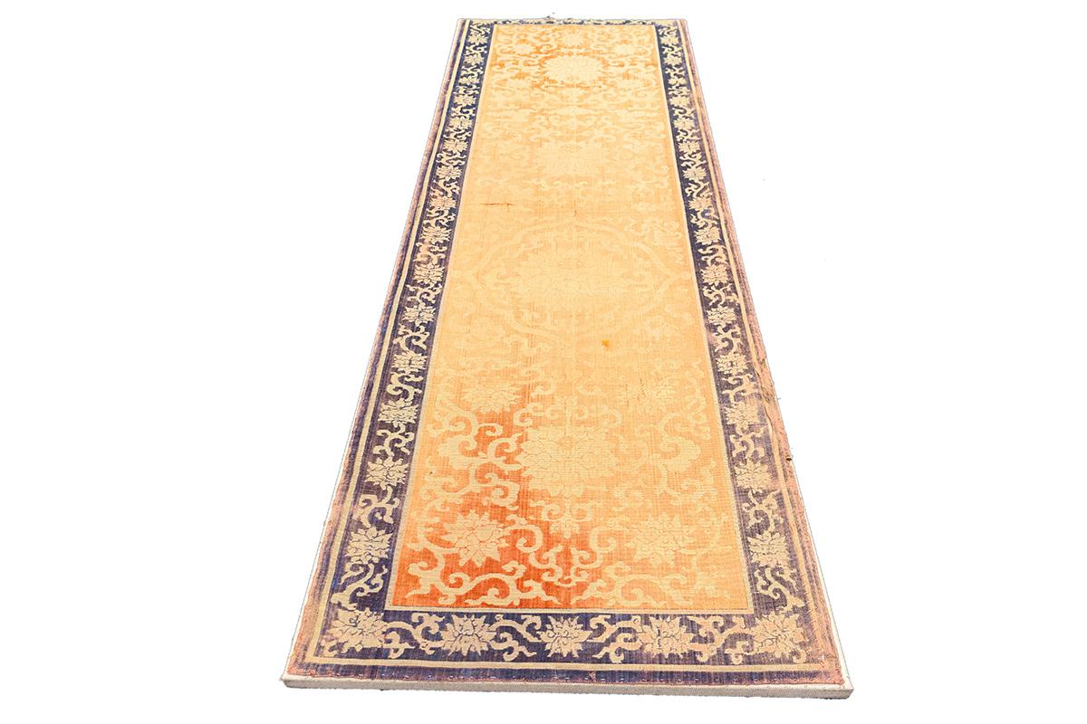Chinese Textile Silk & Metal In Good Condition For Sale In Ferrara, IT
