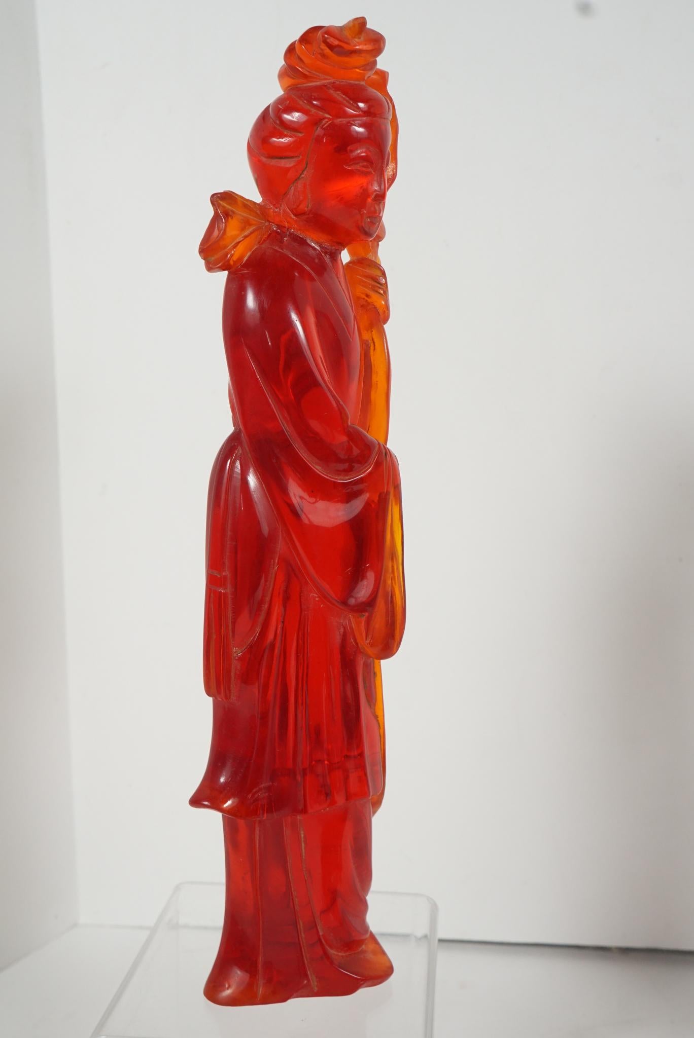 Chinese Three-Piece Garniture Carved in Created Cherry Amber In Good Condition In Hudson, NY