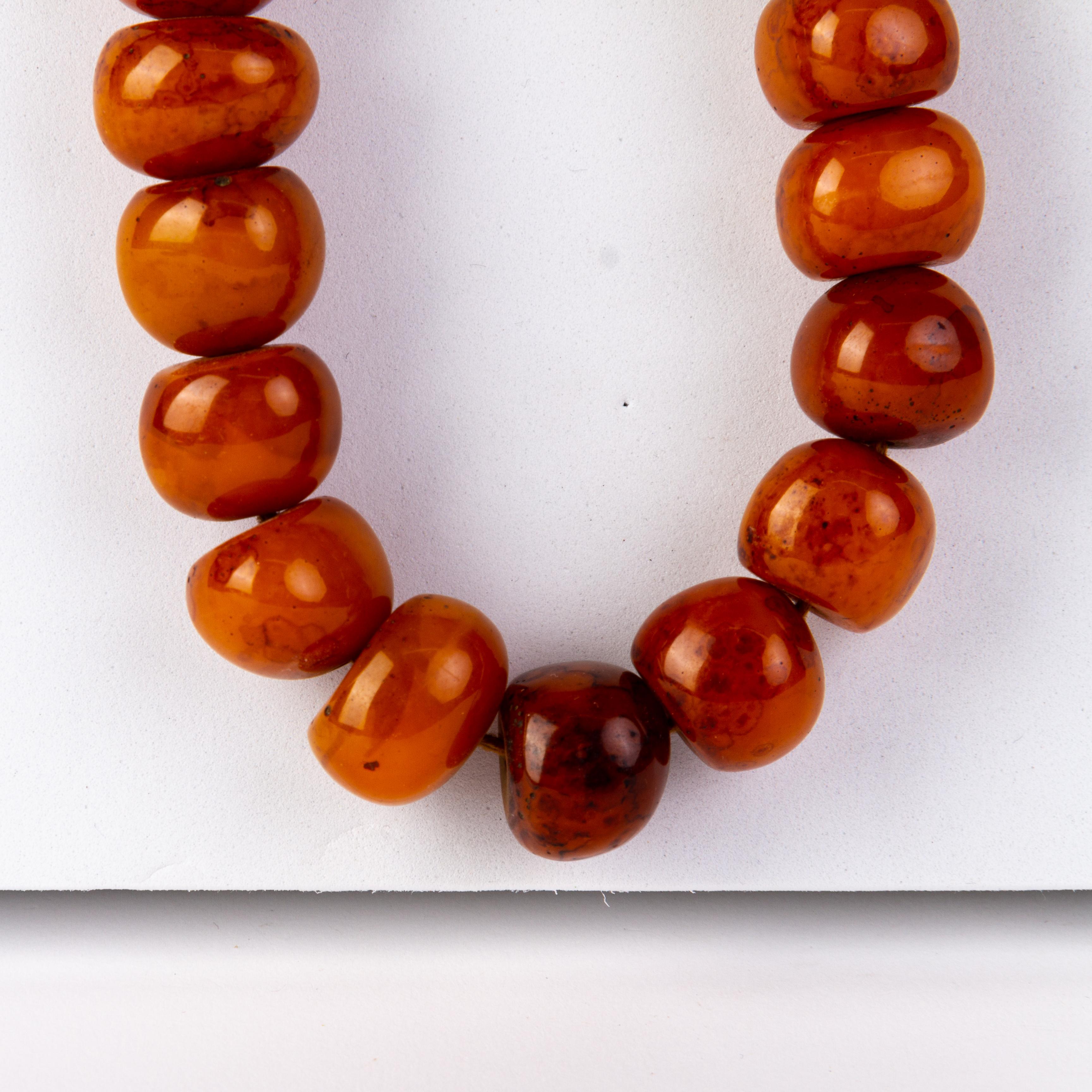 Silk Chinese Tibetan Buddhist Natural Solid Bead Amber Necklace 19th Century 