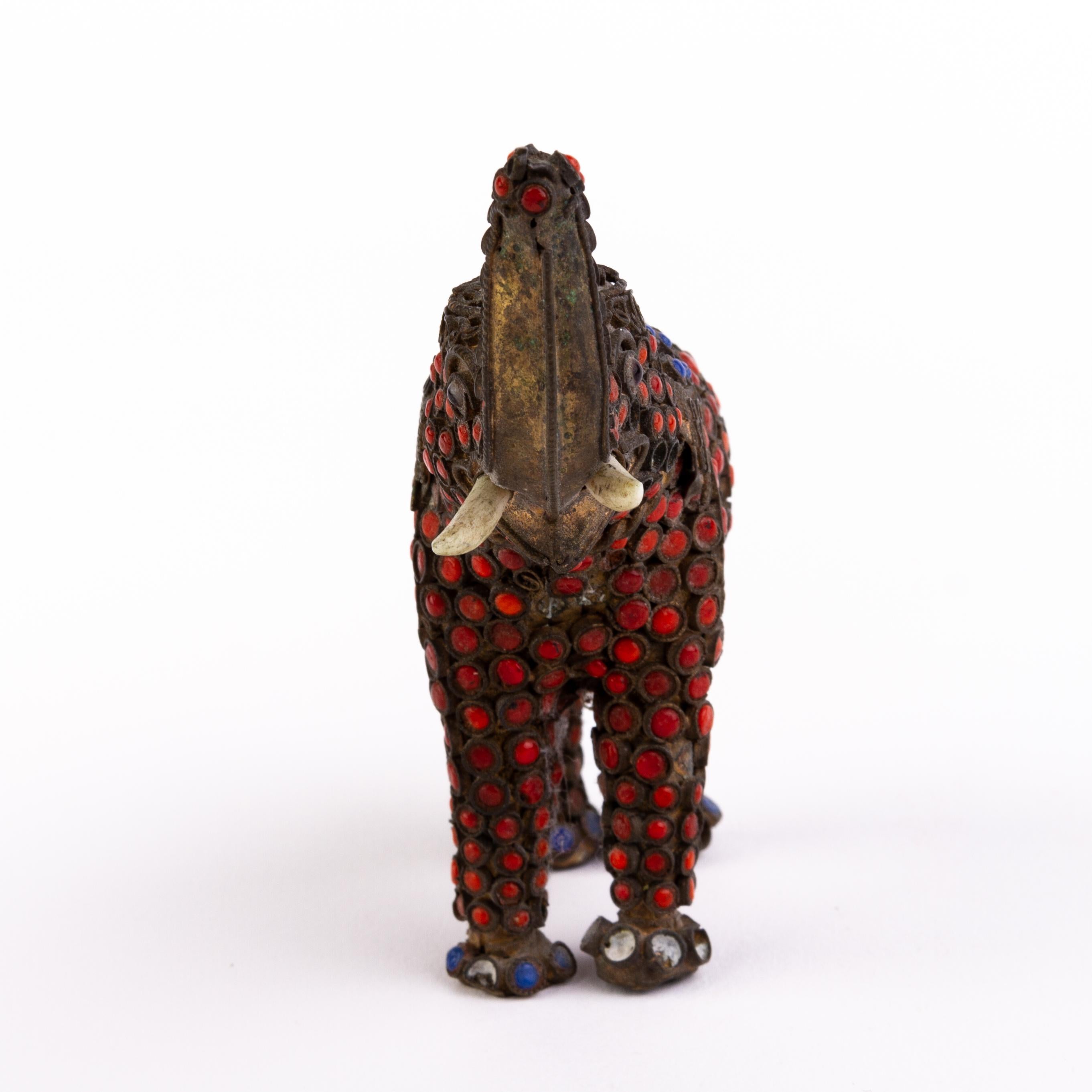 Chinese Tibetan Turquoise & Coral Elephant Sculpture 19th Century In Good Condition For Sale In Nottingham, GB