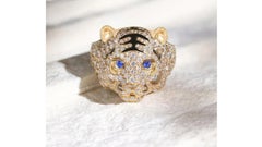 Chinese Tiger Blue Sapphira Diamond Ring 18 Karat Gold, White or Yellow