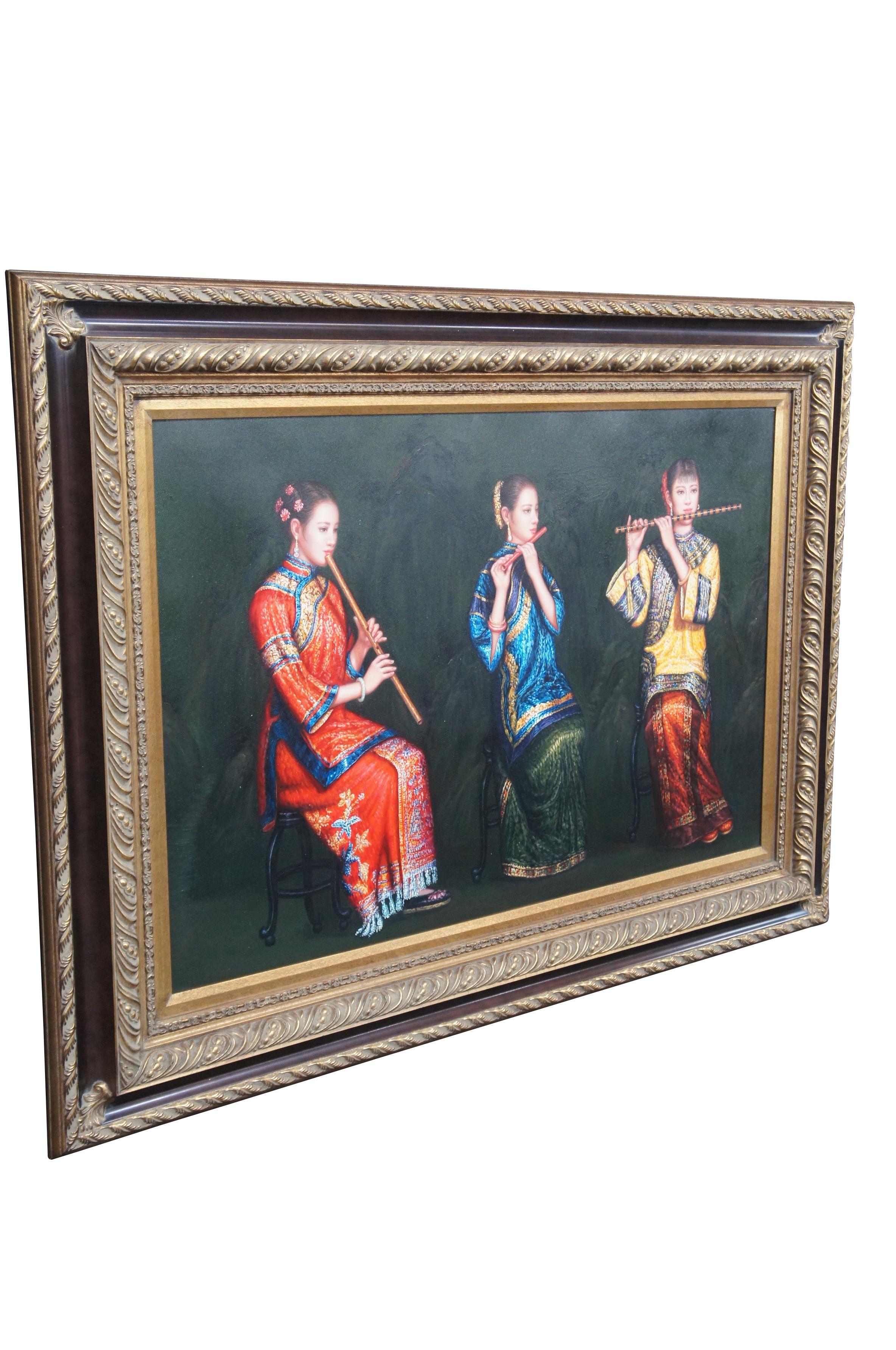 Vintage Trio der chinesischen Frau spielt Flöten Ölgemälde auf Leinwand nach Chen Yifei.  Drei junge Musiker in traditioneller Hofkleidung spielen auf Dizi / Bambusflöten.

Chen Yifei (chinesisch: 陈逸飞; 12. April 1946 - 10. April 2005) war ein