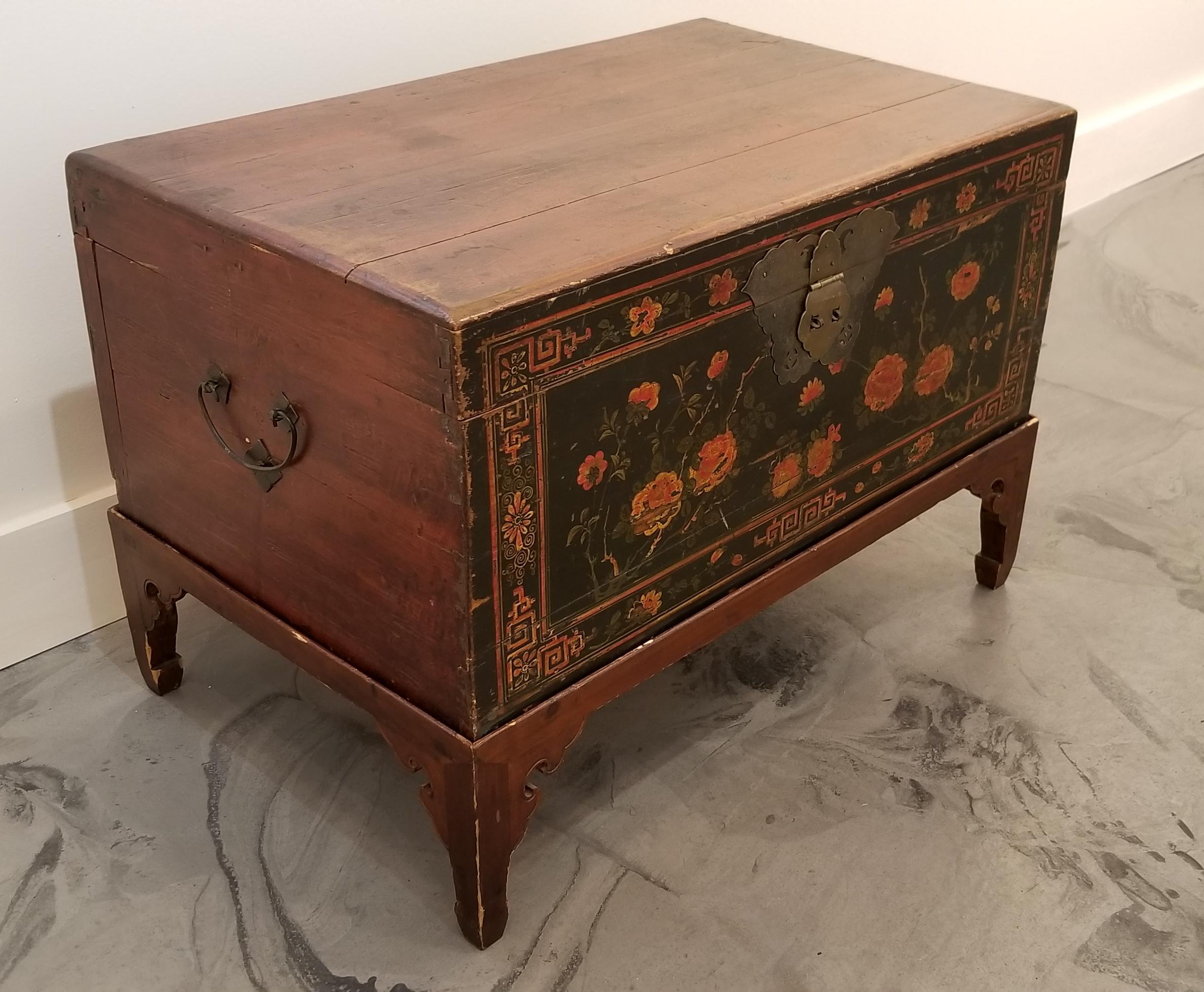 Wood Chinese Trunk on Stand