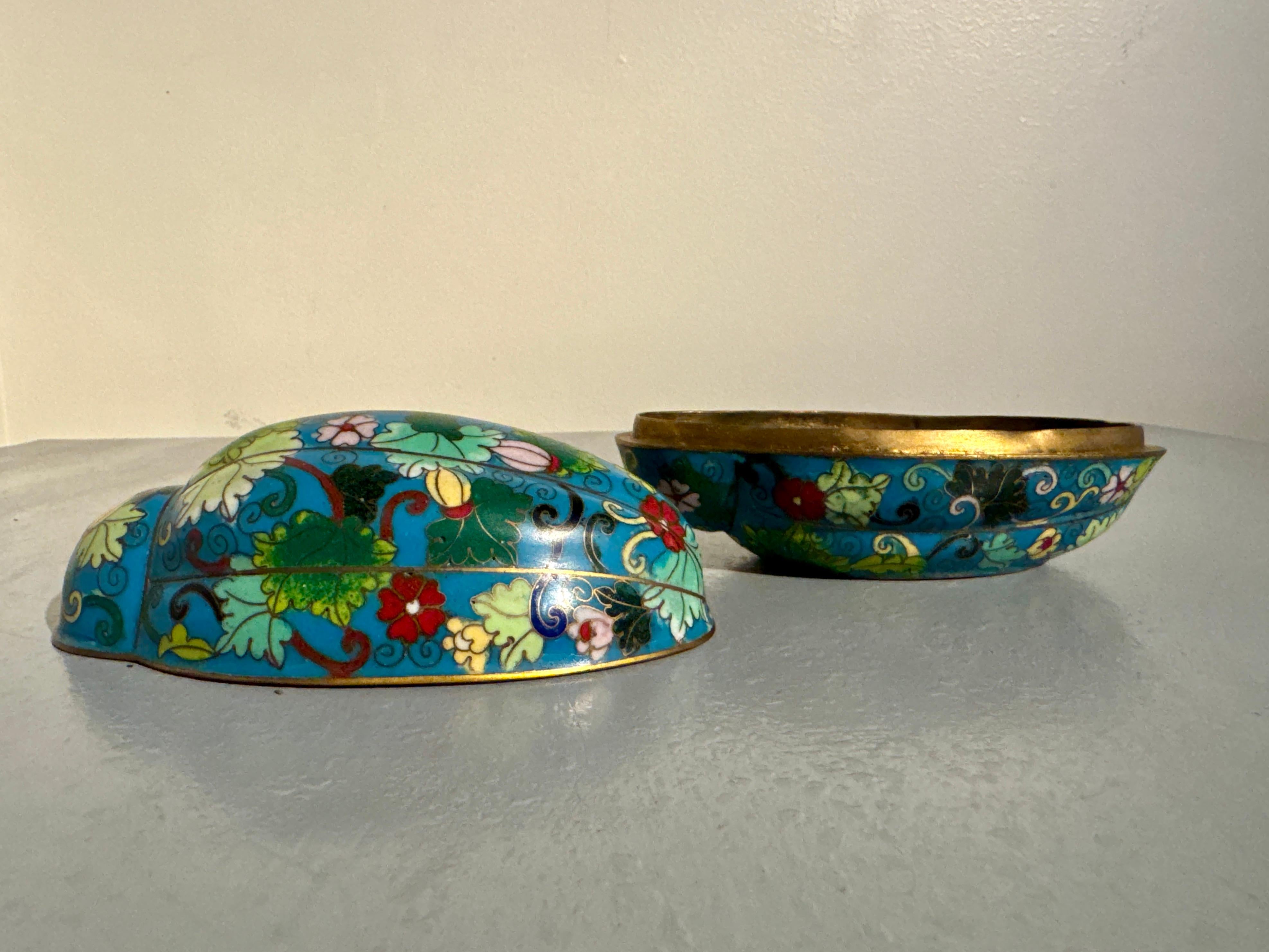 Chinese Turquoise Cloisonne Melon Form Box, Republic Period, China For Sale 2