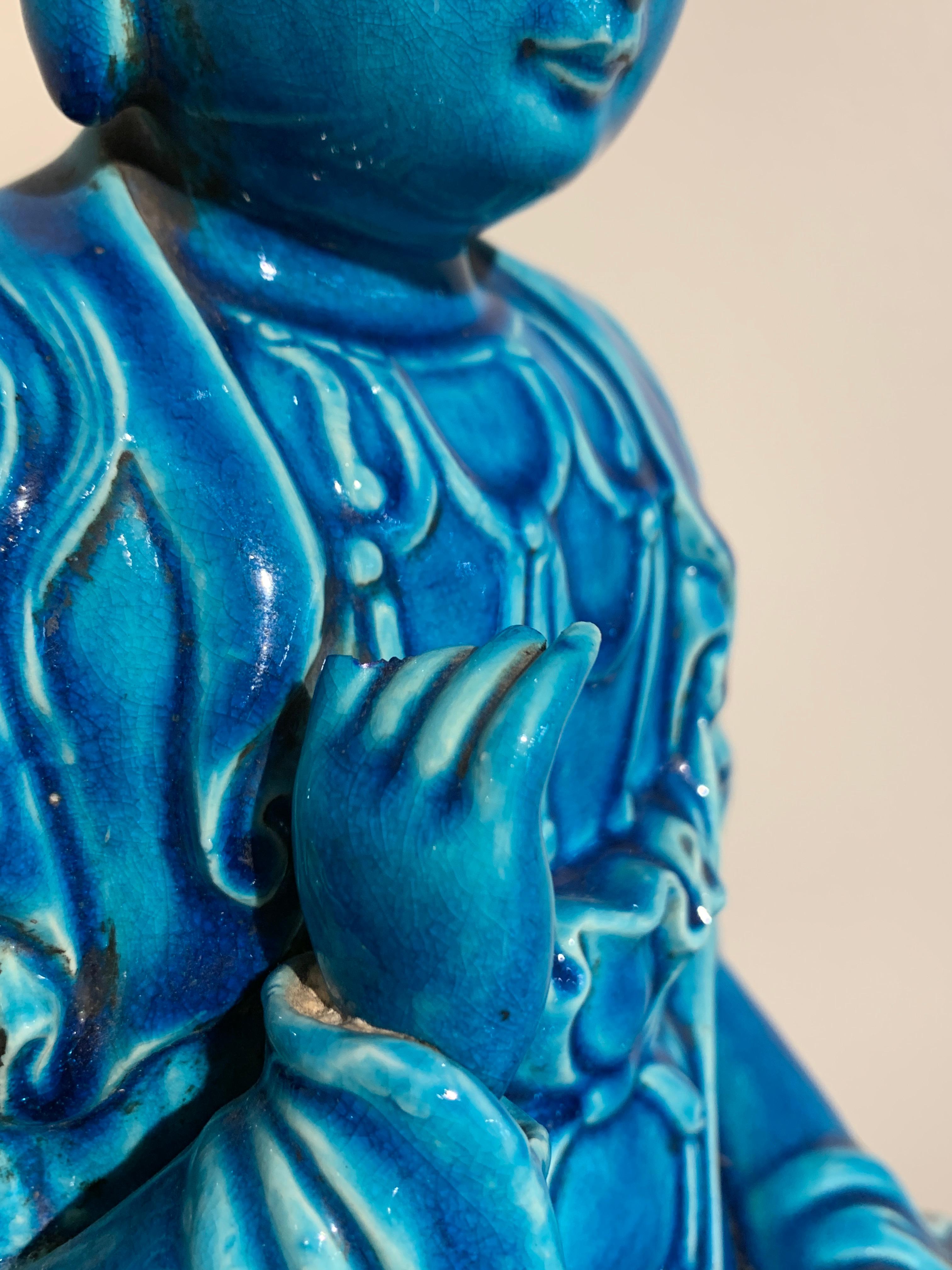 Chinese Turquoise Glazed Guanyin, Late Qing Dynasty, circa 1900, China 6