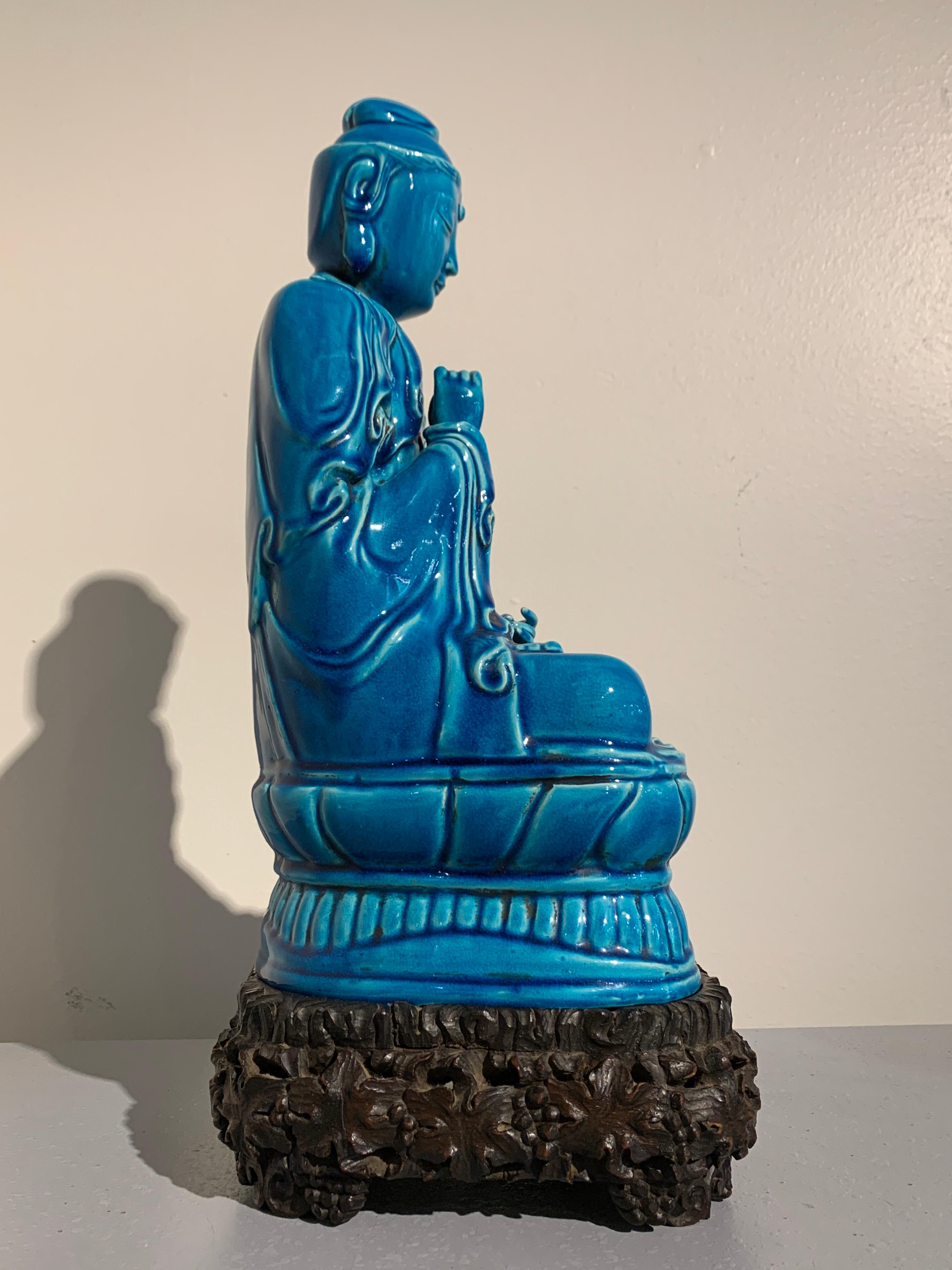 20th Century Chinese Turquoise Glazed Guanyin, Late Qing Dynasty, circa 1900, China