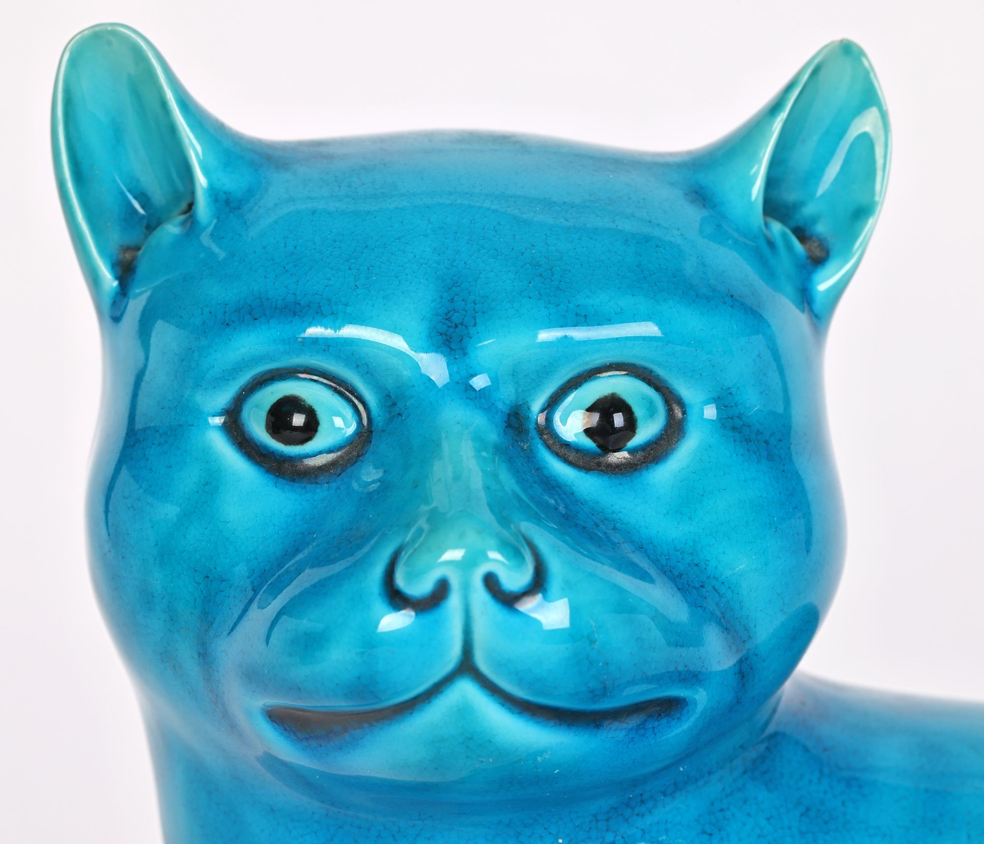 Chinese Turquoise Glazed Porcelain Seated Cat Figure    In Good Condition In Bishop's Stortford, Hertfordshire