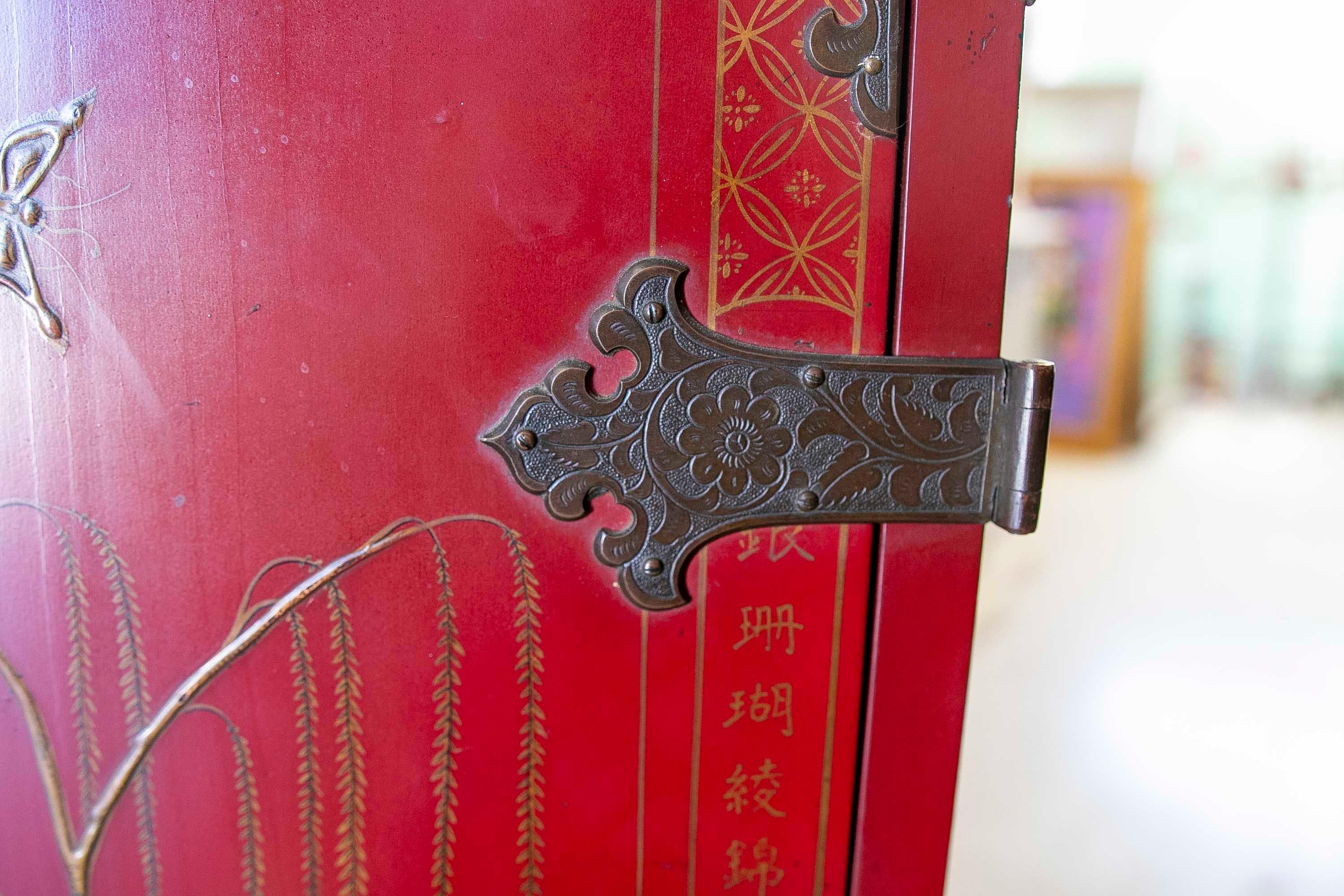 Meuble chinois en deux parties avec table et armoire à portes et tiroirs  en vente 12