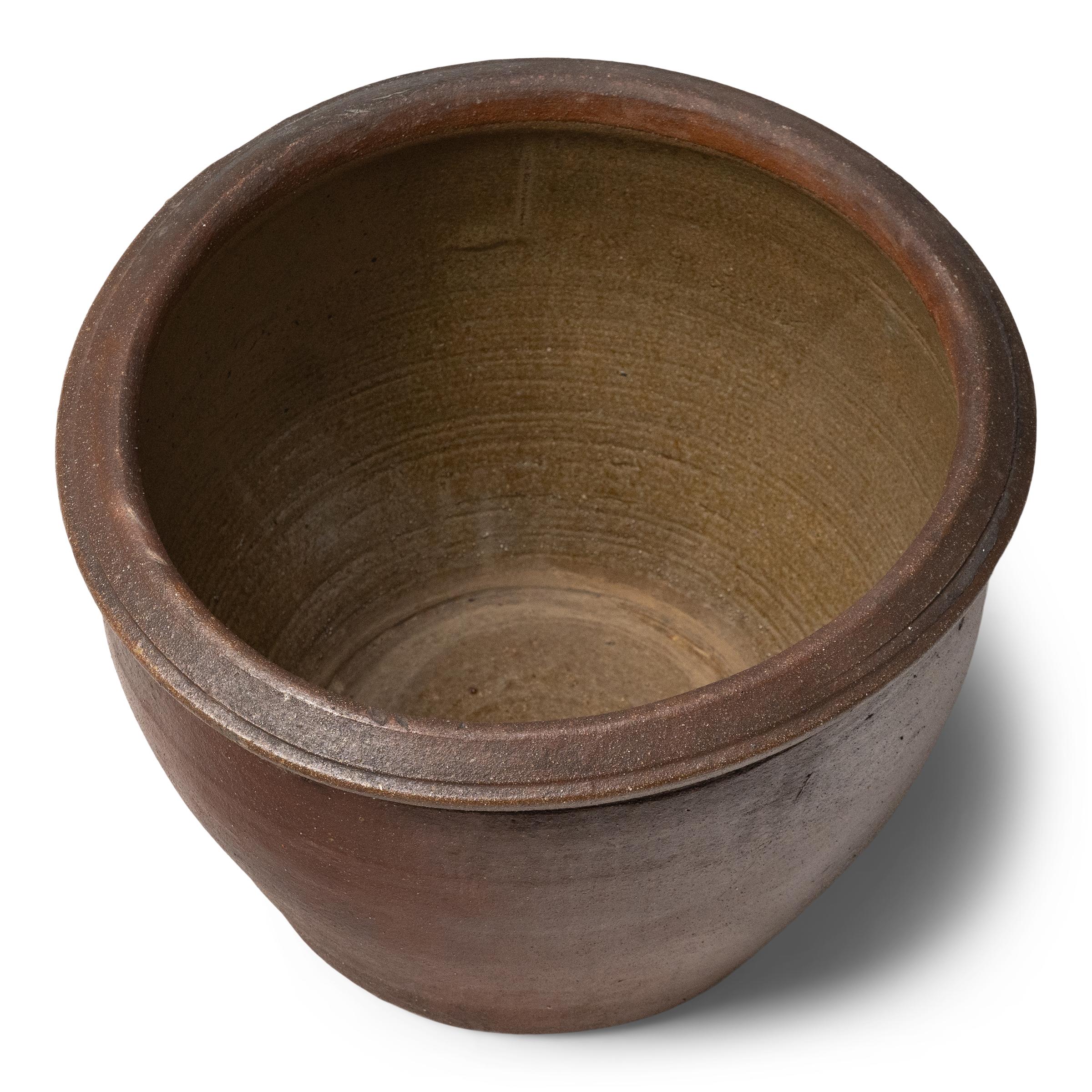 Minimalismo Vaso cinese in terracotta non smaltata in vendita