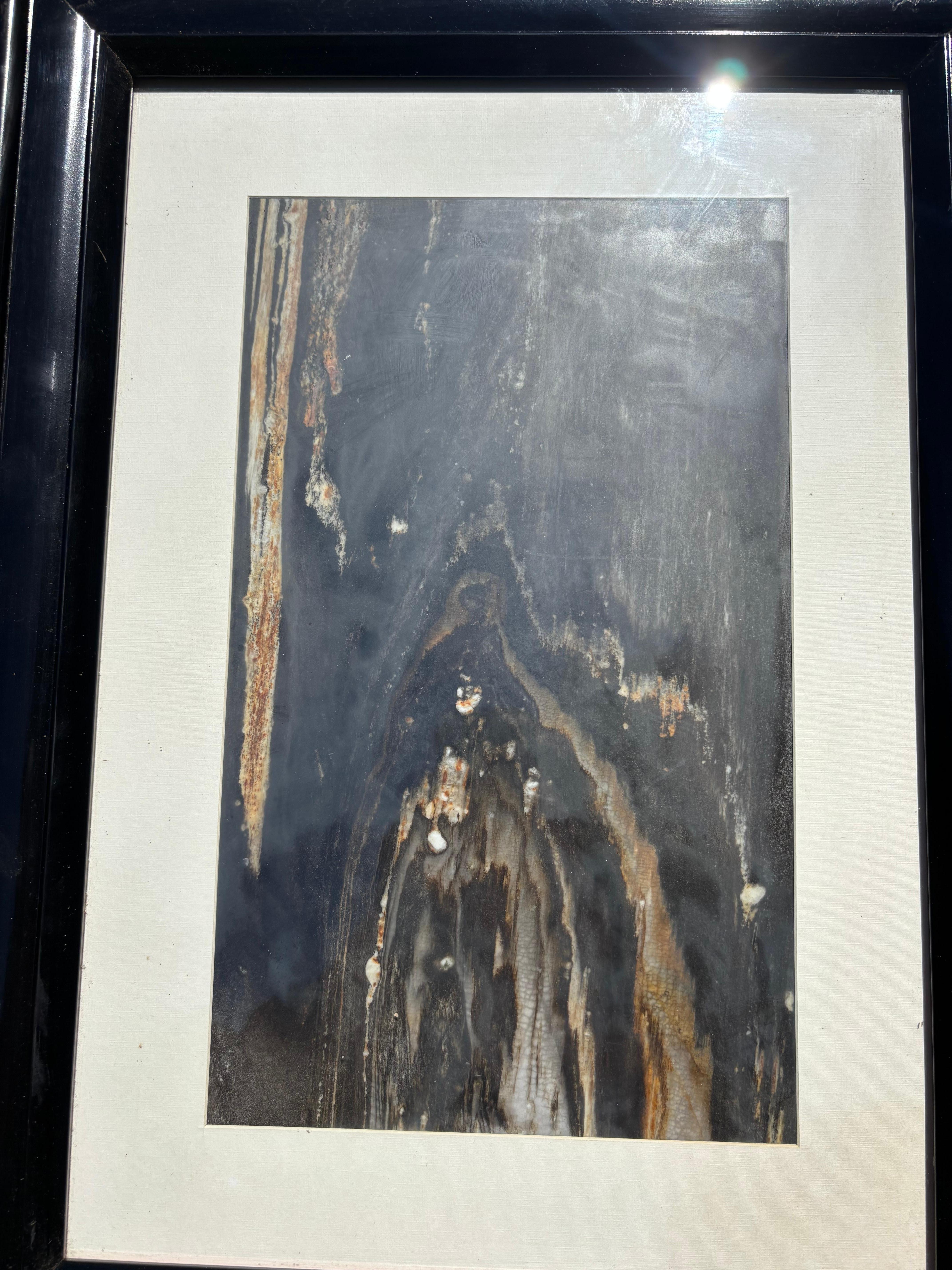 Hand-Carved Chinese Unique Black And White Cascading Mountain Marble Stone 