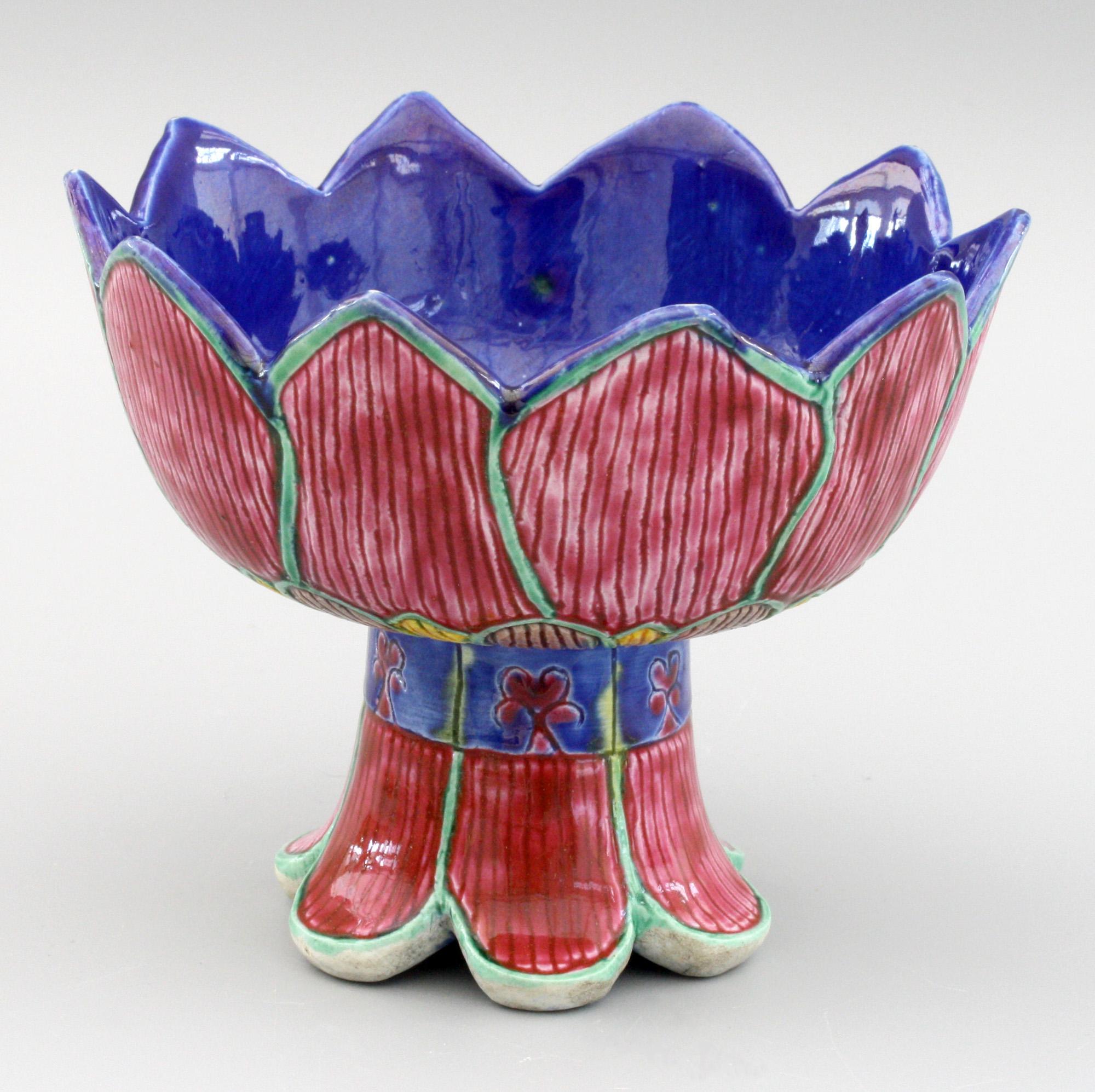 Chinese Unusual Porcelain Pedestal Lotus Flower Bowl In Good Condition For Sale In Bishop's Stortford, Hertfordshire