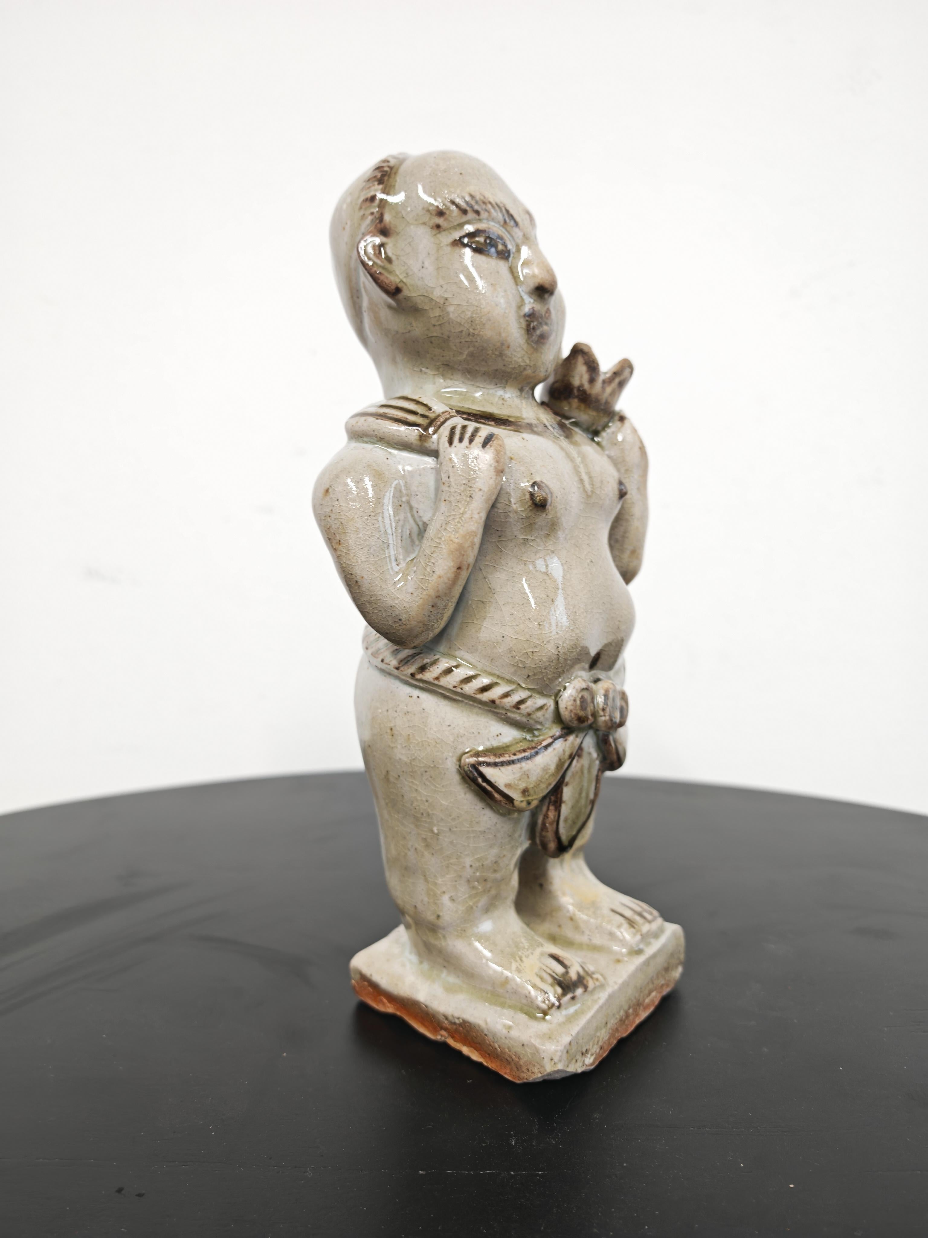 Exportation chinoise Figure inhabituelle en poterie chinoise de style dynastie Song Cizhou, 18e siècle en vente