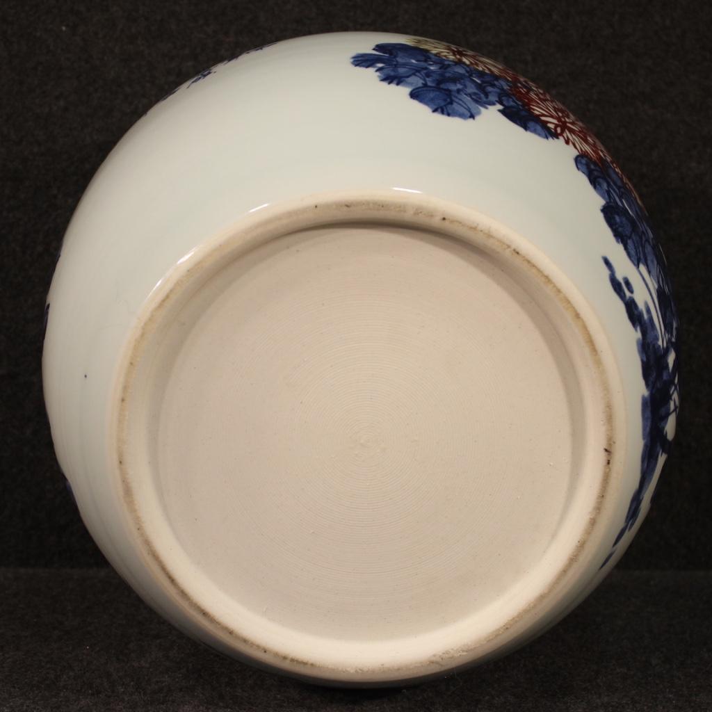 Chinese Vase in Painted Ceramic, 20th Century For Sale 1