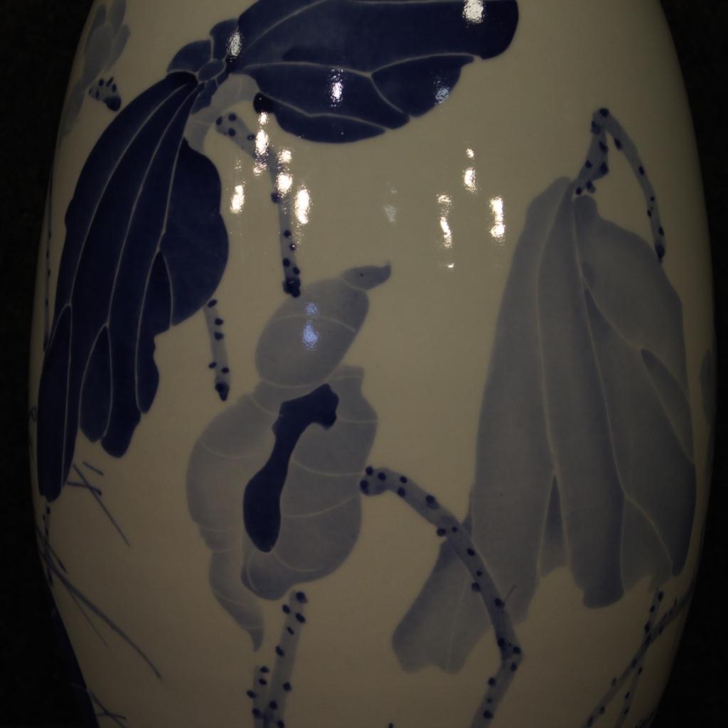 Chinese Vase in Painted Ceramic with Floral and Animal Decorations, 21st Century For Sale 3