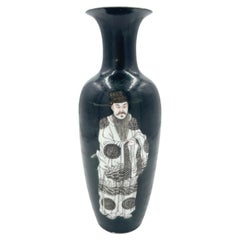 Chinese Vase with Two Figures, Qing Emperor Kangxi Period