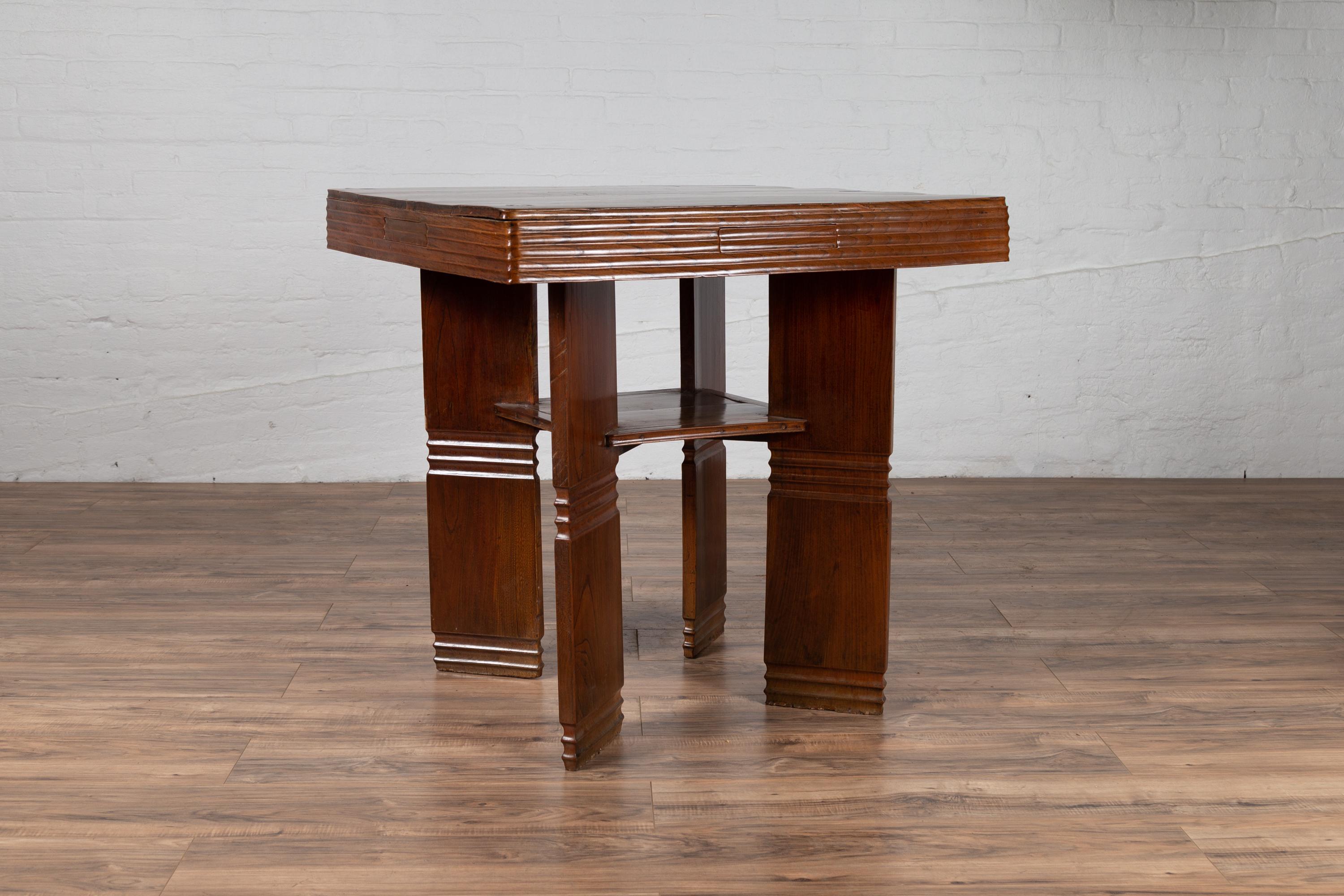 20th Century Art Deco 1930s Ribbed Game Table with Pull-Out Drawers and Canted Legs For Sale