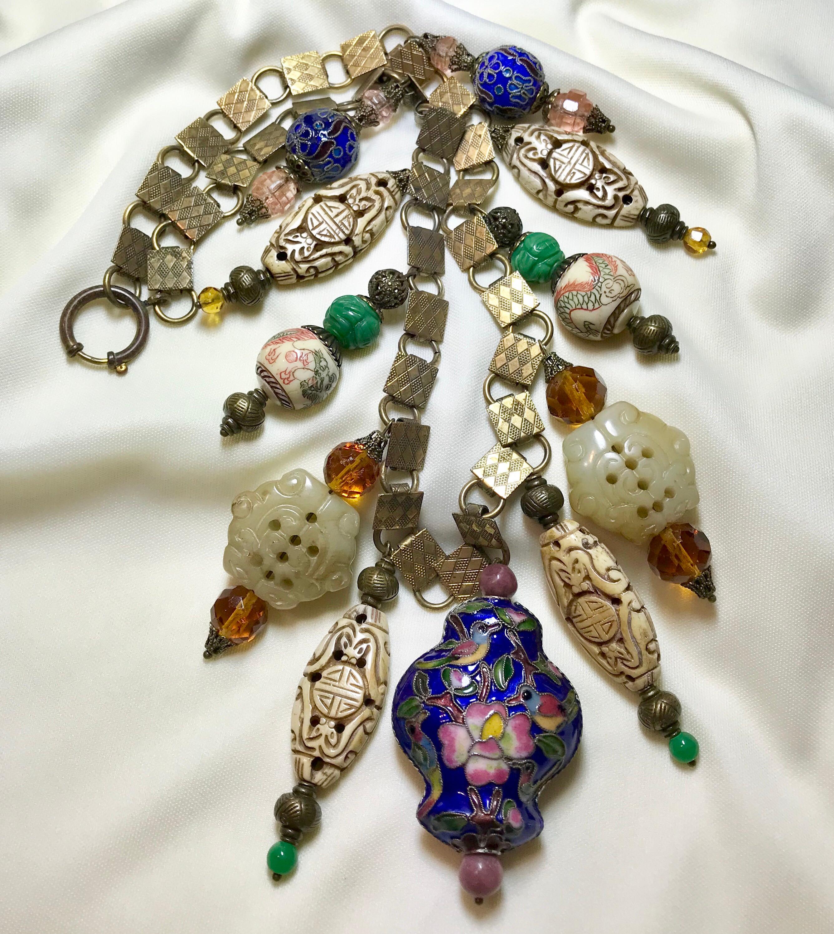 Chinese Vintage Bead and Book Chain Necklace In Good Condition For Sale In Long Beach, CA