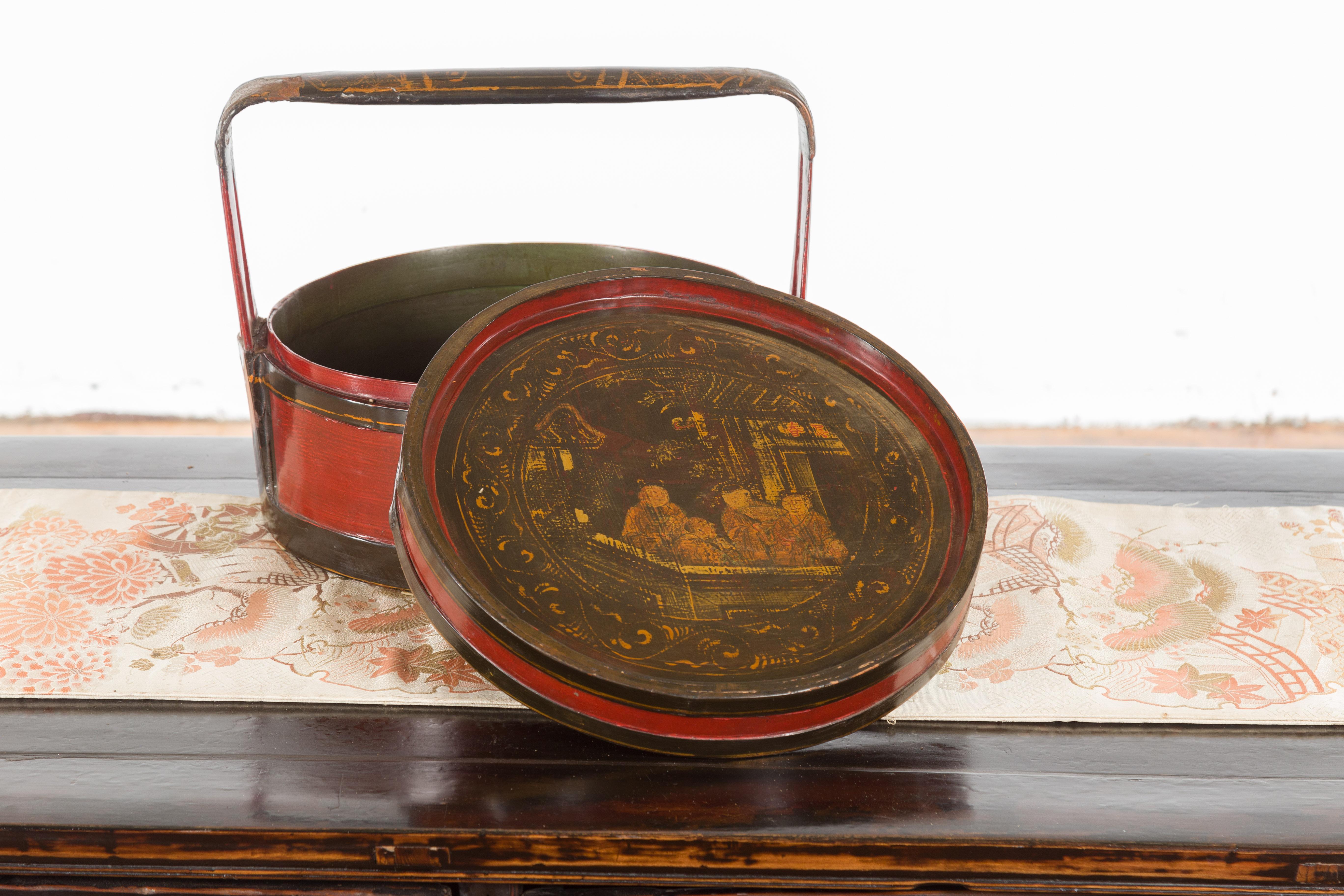 Panier à pique-nique rond vintage noir et rouge avec décor Chinoiserie doré en vente 8