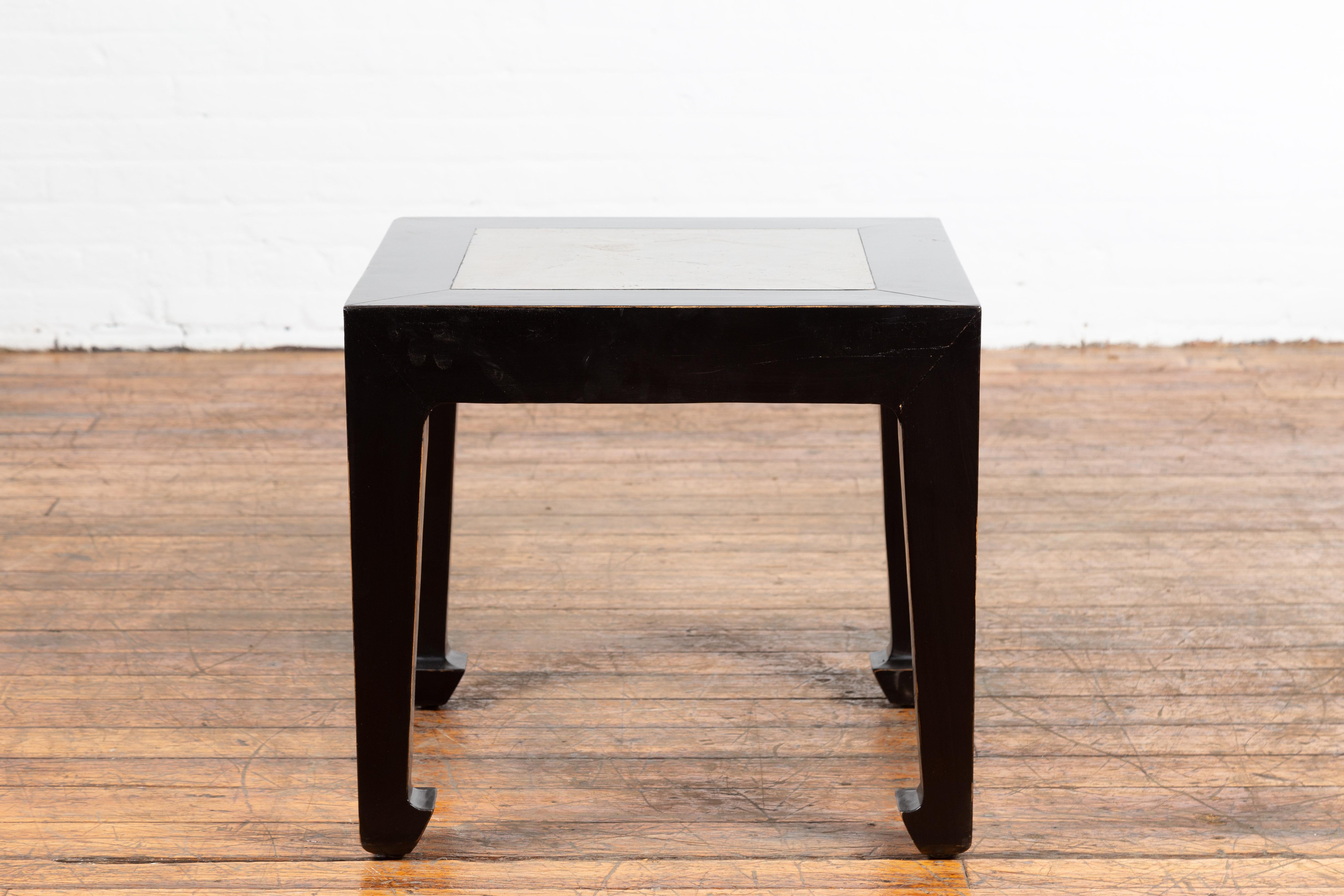 Chinese Vintage Black Lacquer Side Table with Qing Dynasty Period Stone Inset For Sale 2